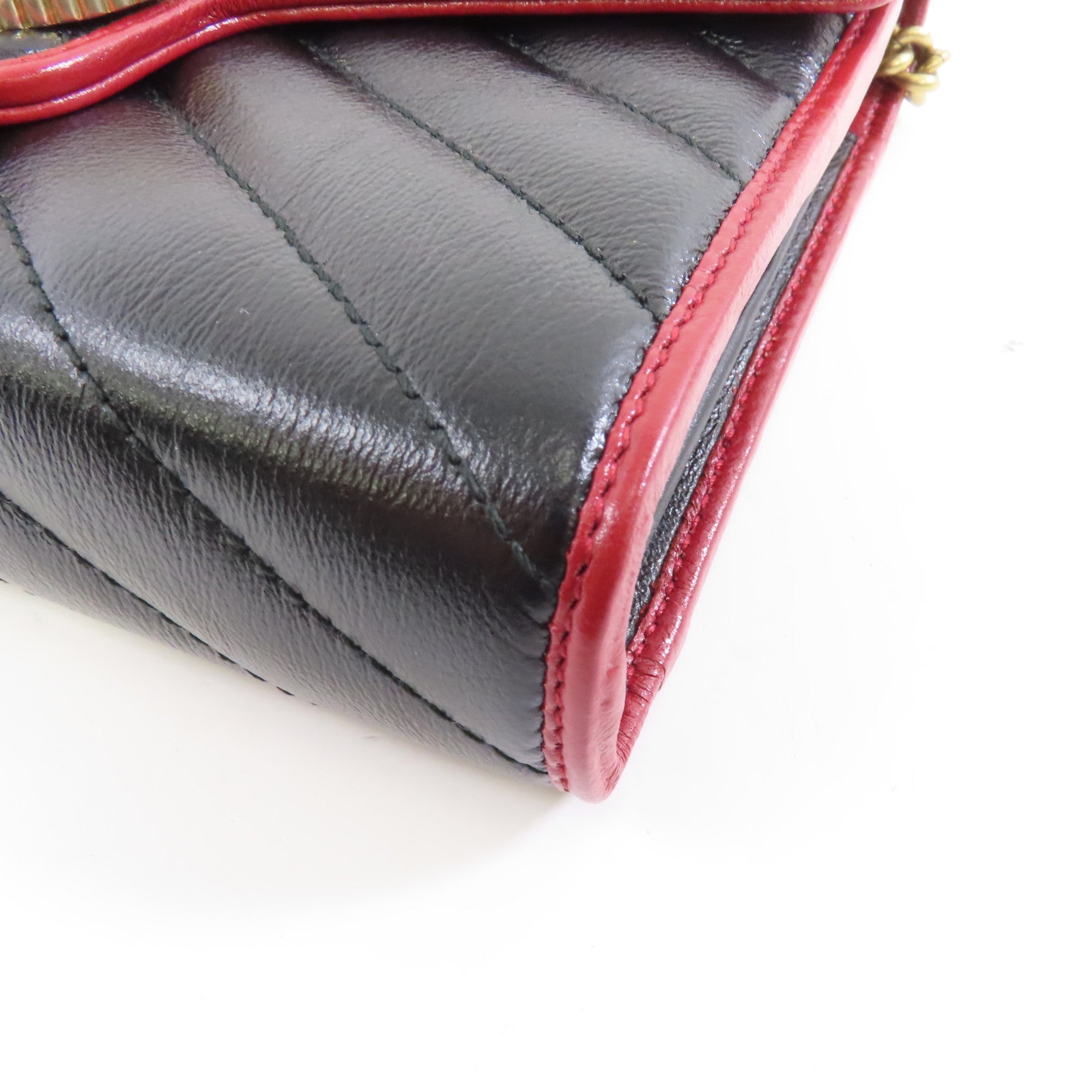 GUCCI 牛皮皮革Chain Shoulder Bag金扣鏈帶肩背袋黑色/紅色
