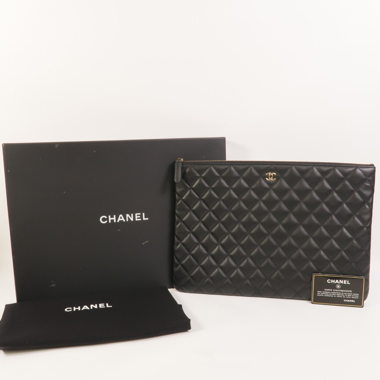 CHANEL 羊皮皮革Classic Zipped Pouch手拿包