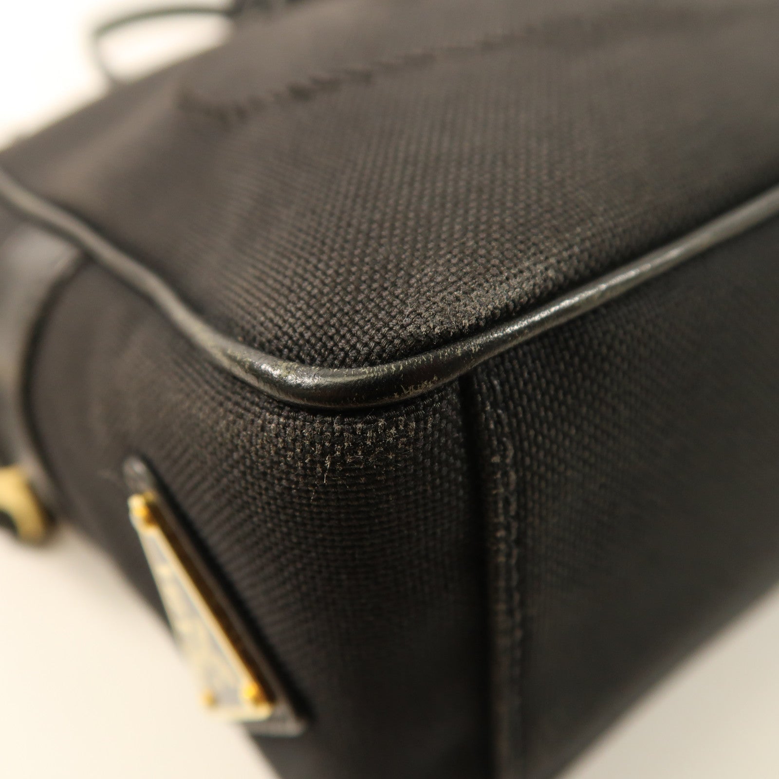 PRADA 帆布Shoulder Bag金扣肩背袋