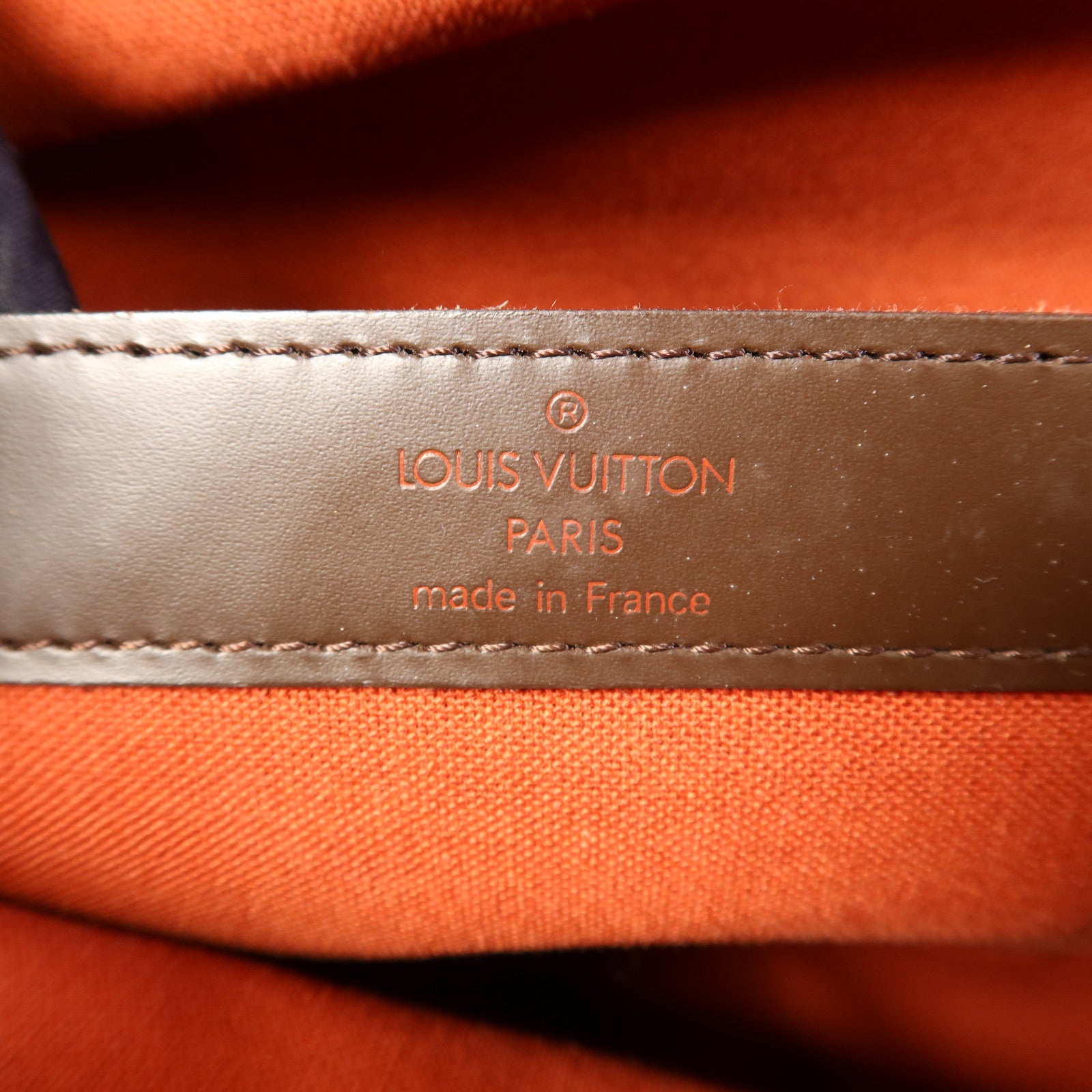 LOUIS VUITTON Damier Naviglio金扣肩背袋