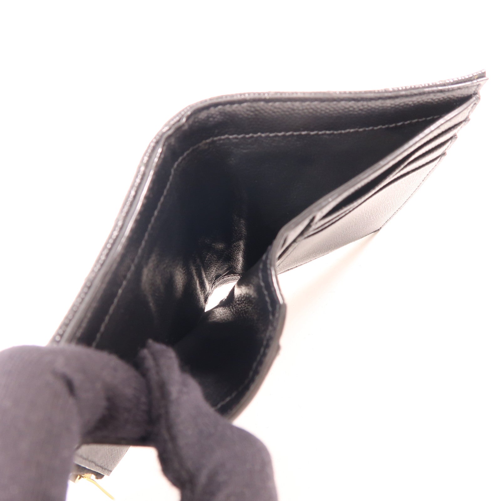 YVES SAINT LAURENT 皮革Tri-Fold Wallet金扣錢包黑色