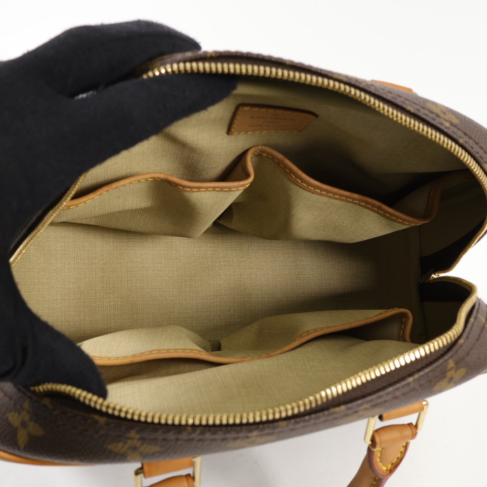 LOUIS VUITTON Monogram Trouville金扣手挽袋