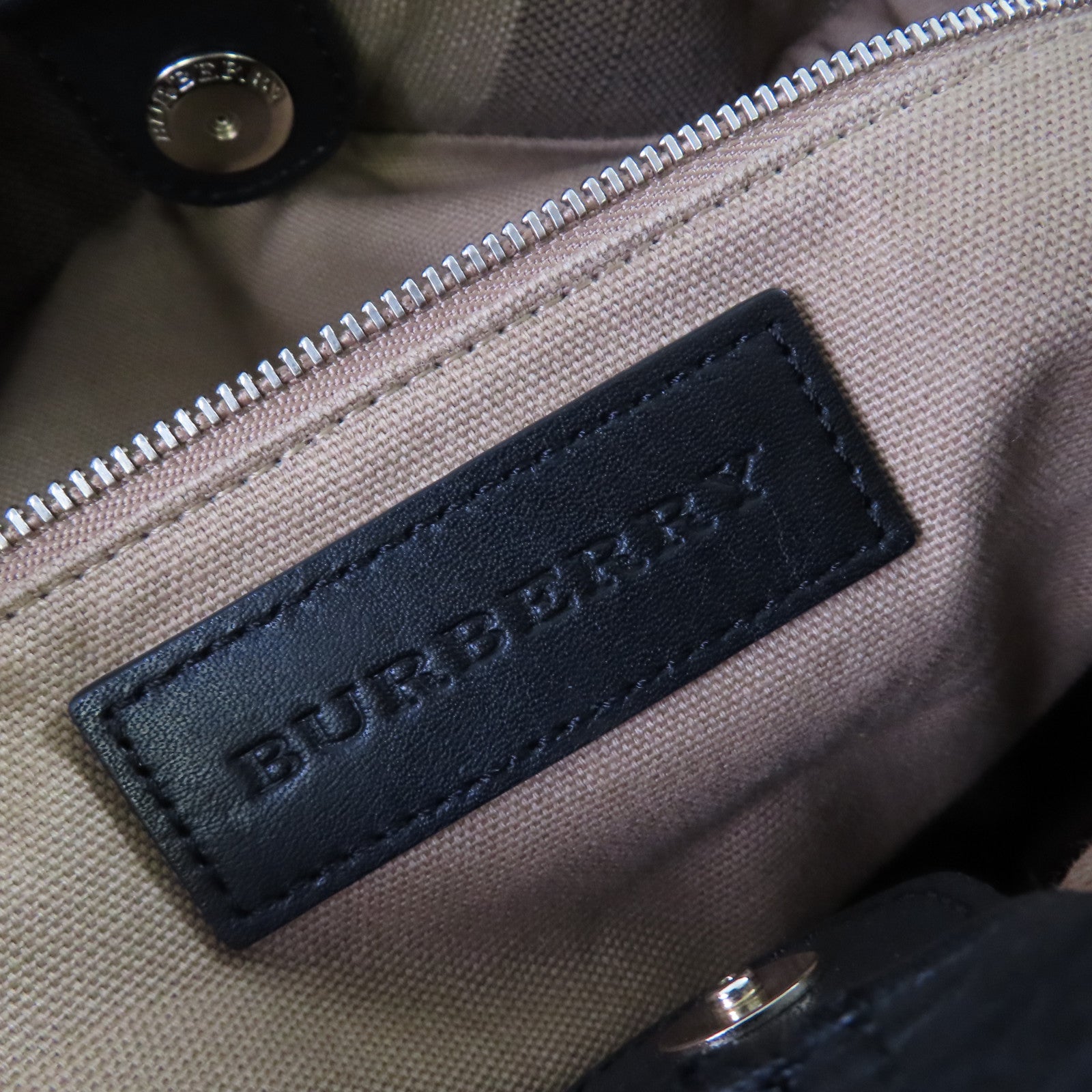 BURBERRY 【激減優惠】牛皮皮革Bucket 2Way Bag銀扣手挽肩背兩用袋黑色