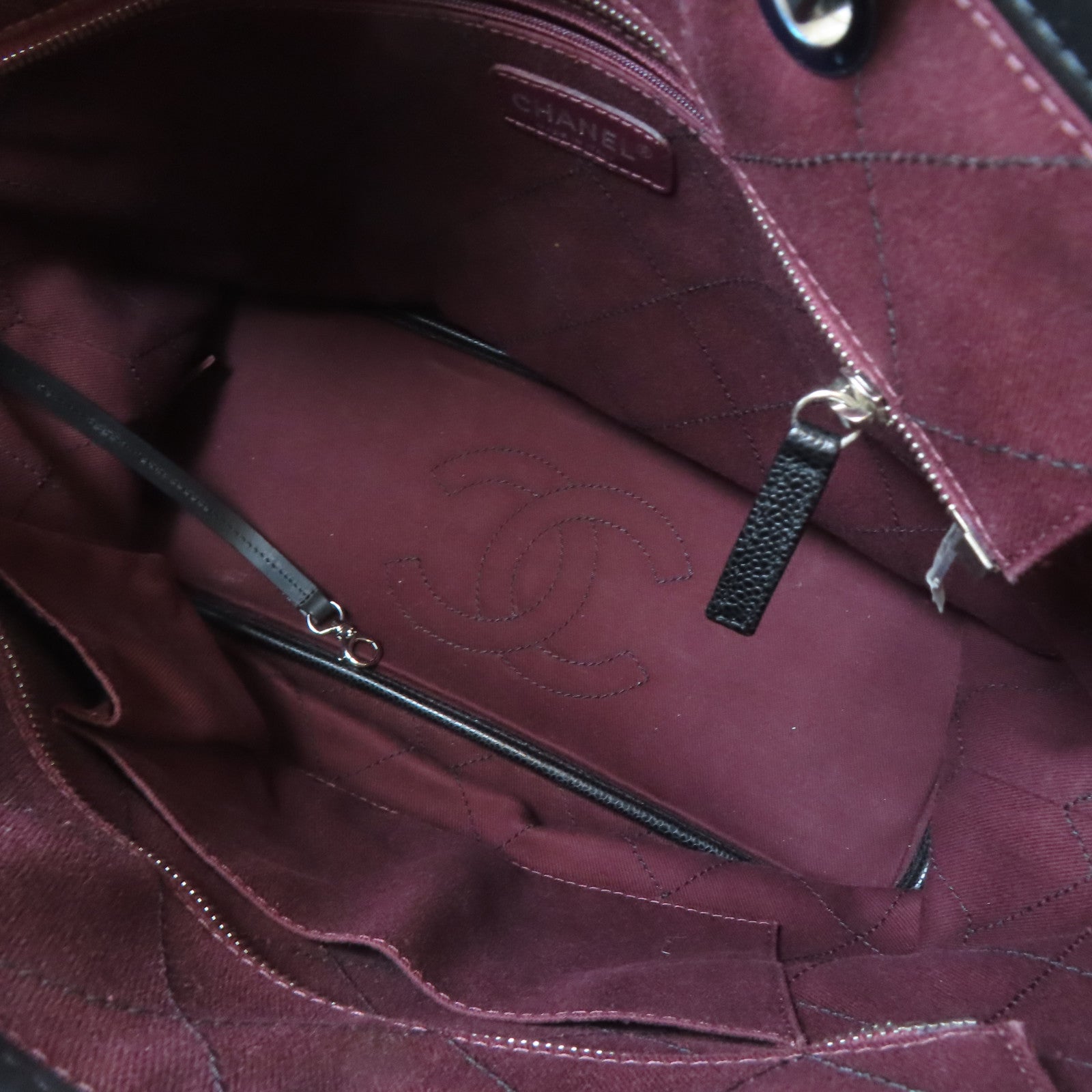 CHANEL 【激減優惠】菱格Caviar皮革Totebag銀扣手挽袋黑色