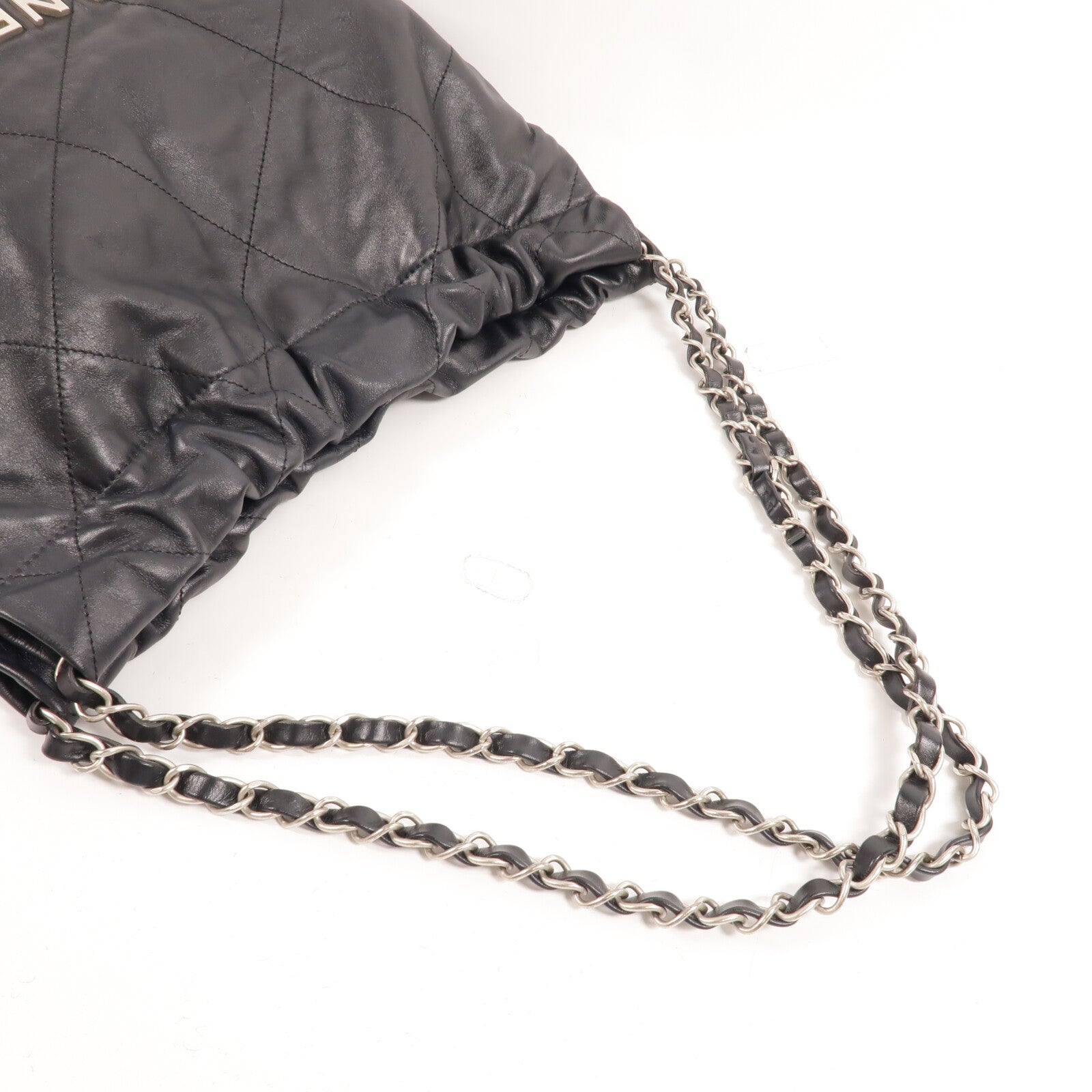 CHANEL 牛皮皮革Chanel 22 Small鏈帶肩背袋