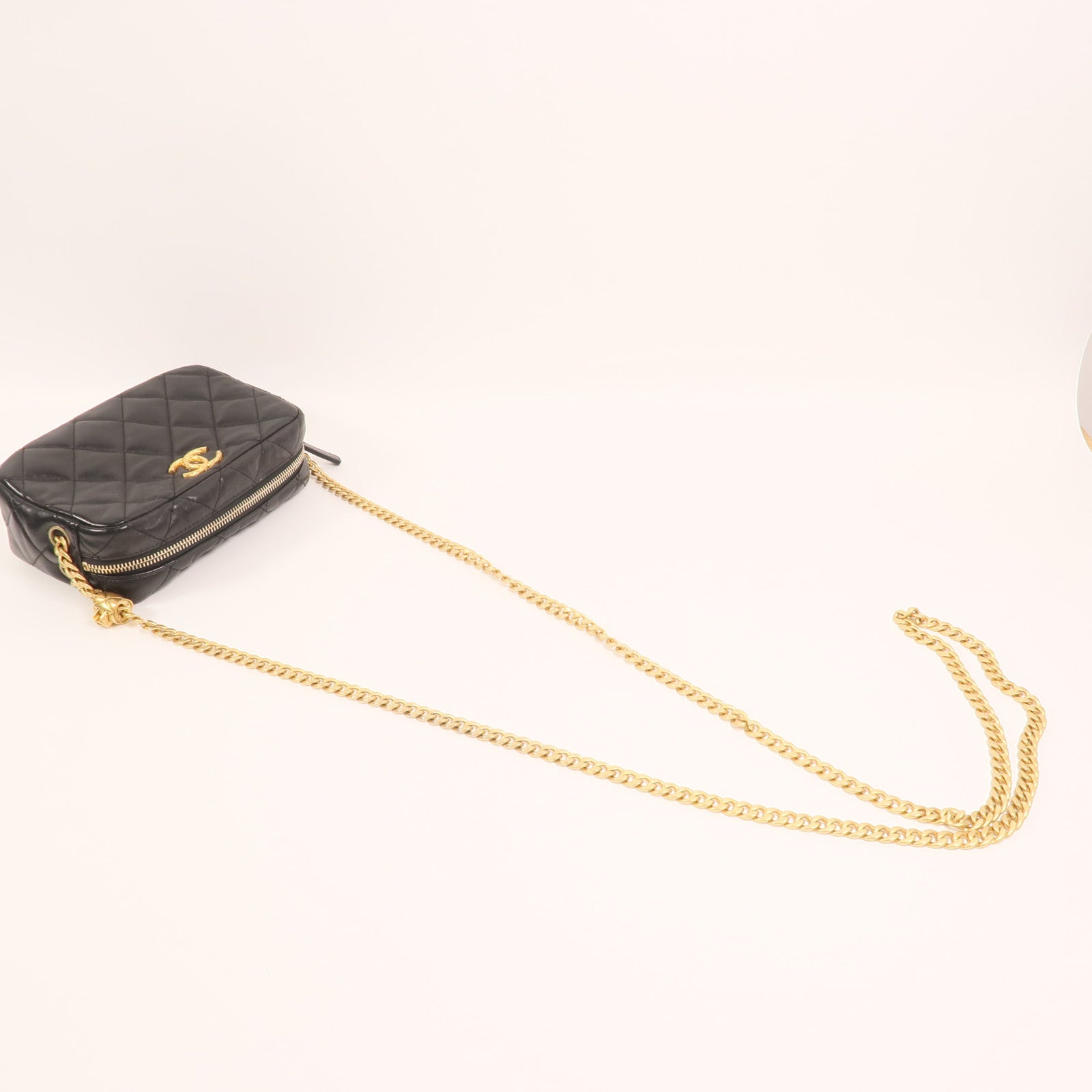 CHANEL 【激減優惠】羊皮皮革Chain Shoulder金扣鏈帶肩背袋