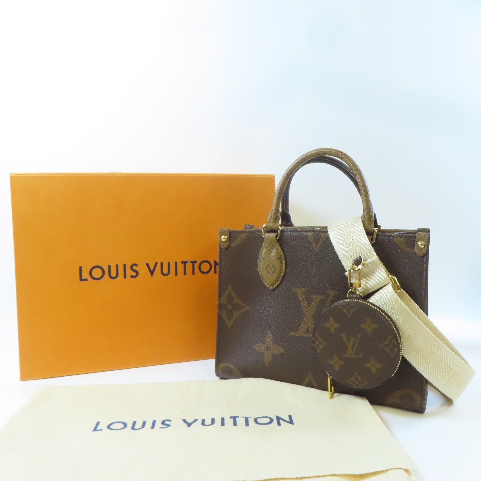 LOUIS VUITTON Monogram On The Go PM金扣手挽肩背兩用袋啡色