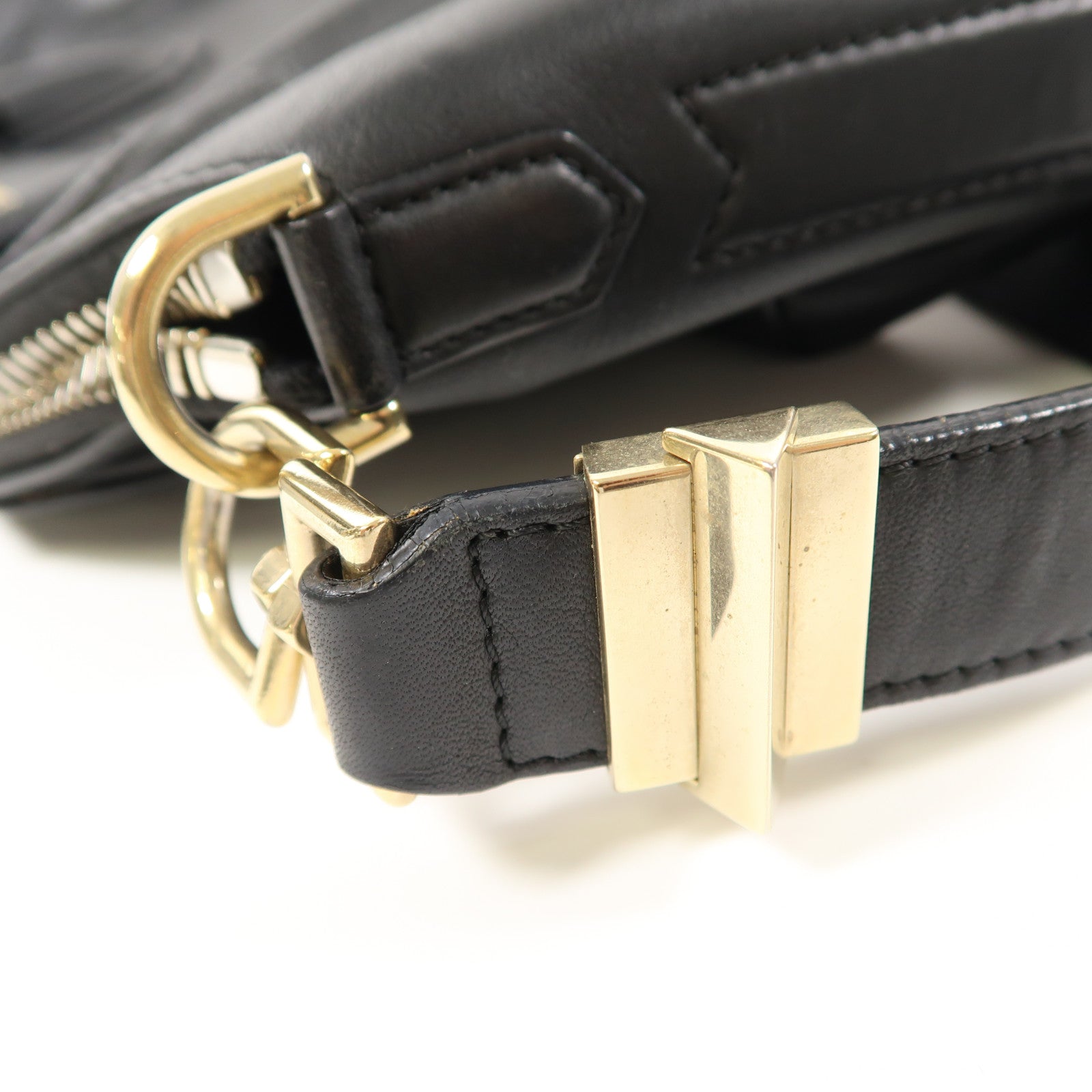 GIVENCHY 牛皮皮革2 Way Shoulder金扣手挽肩背兩用袋