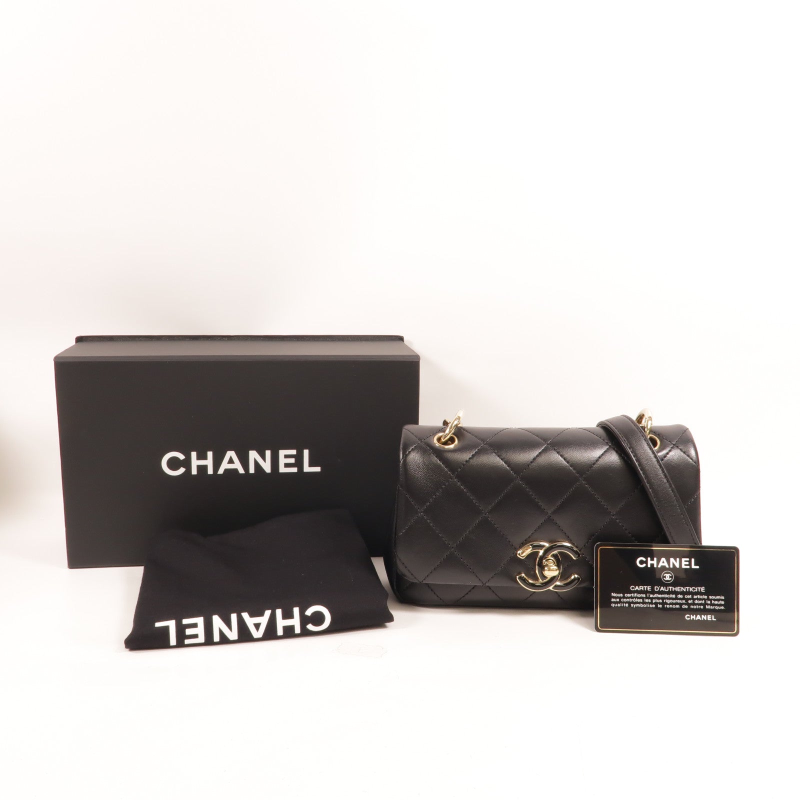 CHANEL 羊皮皮革Woven Logo Flap肩背袋