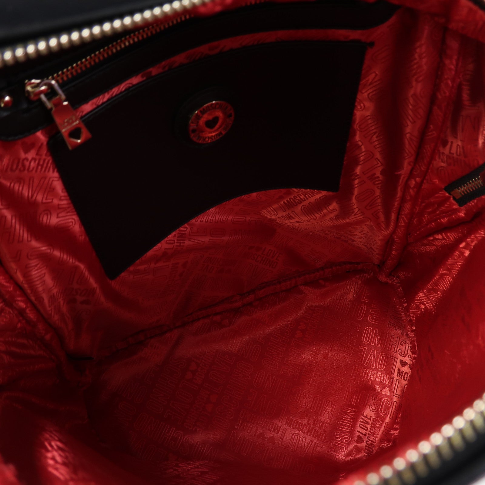 MOSCHINO 皮革Love Moschino Backpack金扣背包黑色