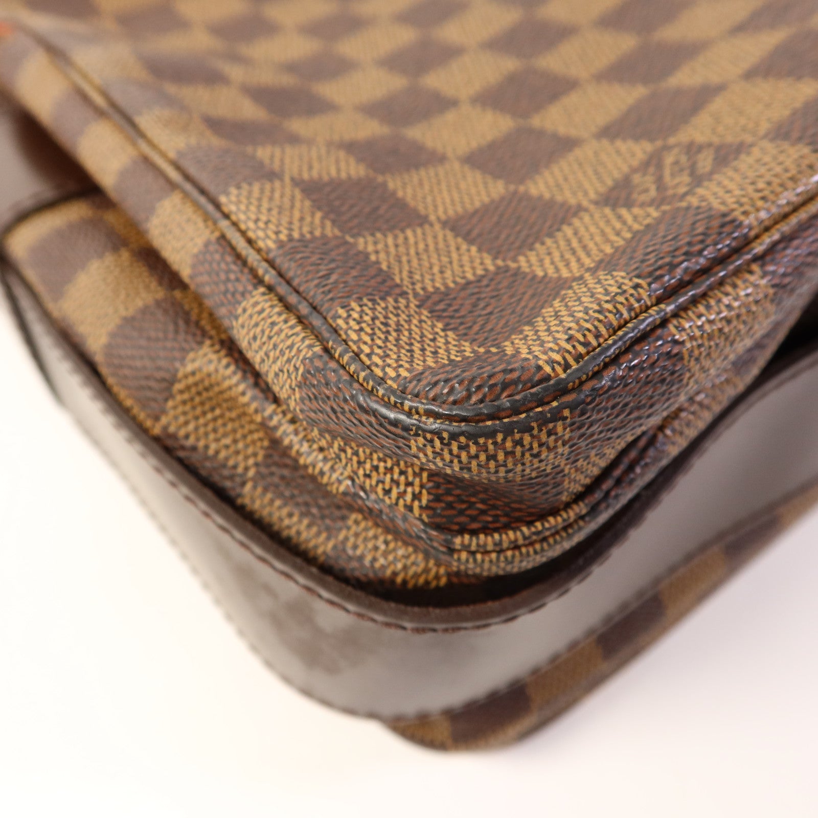 LOUIS VUITTON Damier Naviglio金扣肩背袋