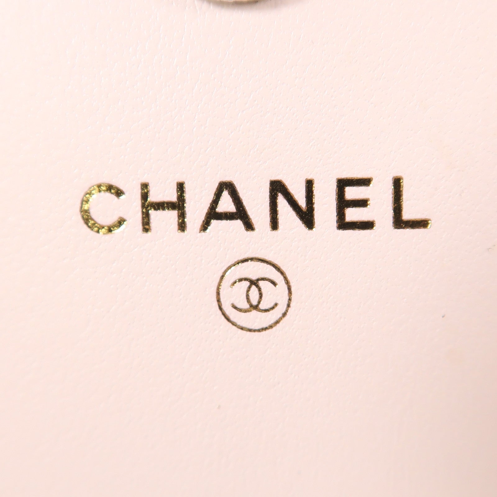 CHANEL 牛皮皮革Phone Case金扣鏈帶肩背袋