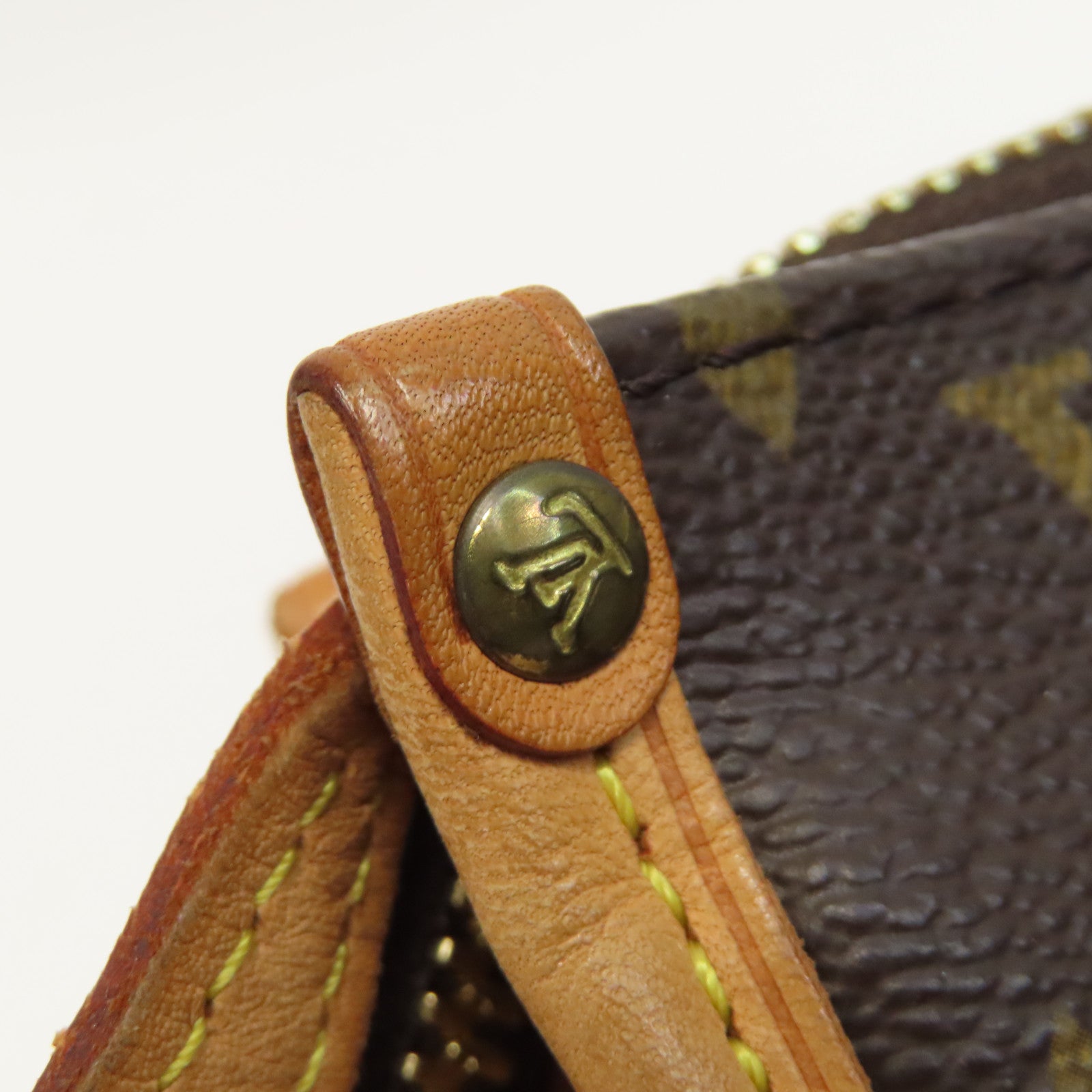 LOUIS VUITTON Monogram Popincourt金扣肩背袋啡色