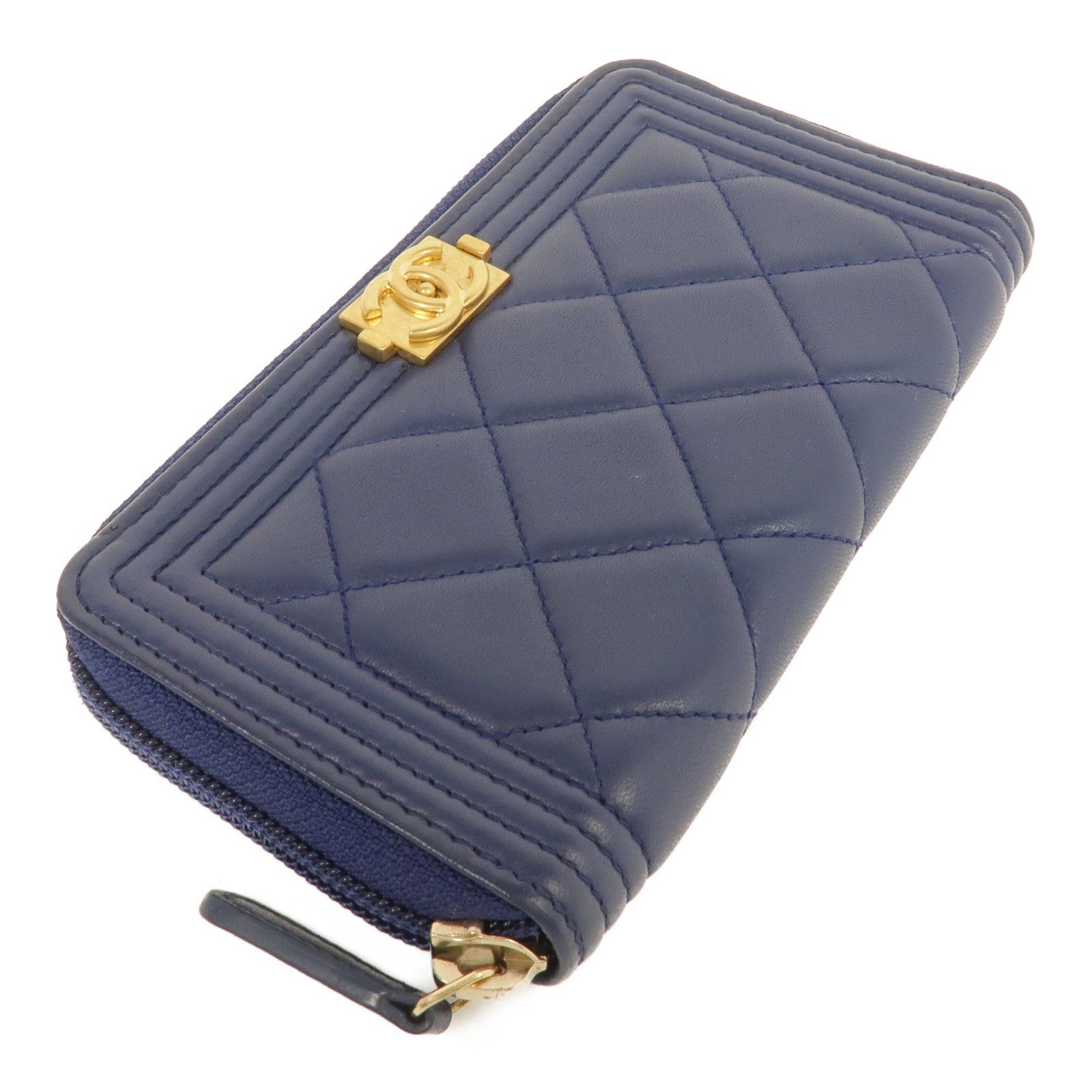 CHANEL 羊皮皮革Boy Zipped Wallet金扣錢包