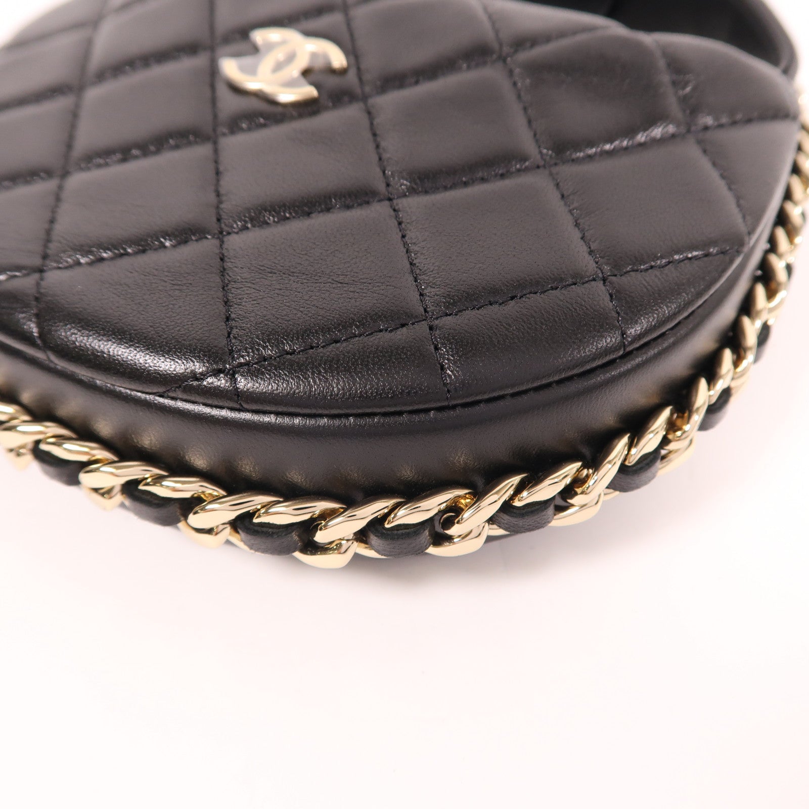 CHANEL 羊皮皮革Mini Bag Pouch銀扣手拿包黑色