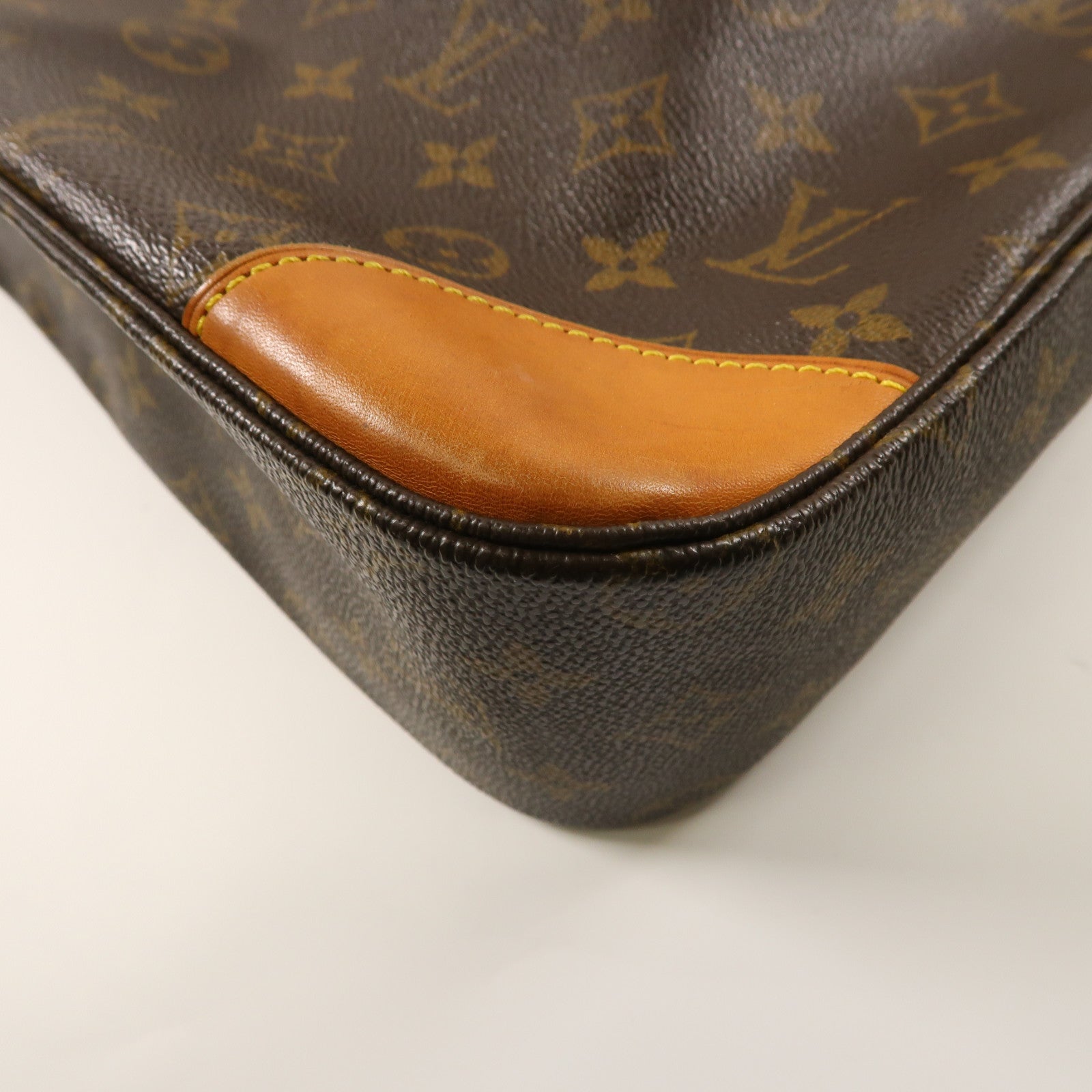 LOUIS VUITTON Monogram Boulogne肩背袋啡色