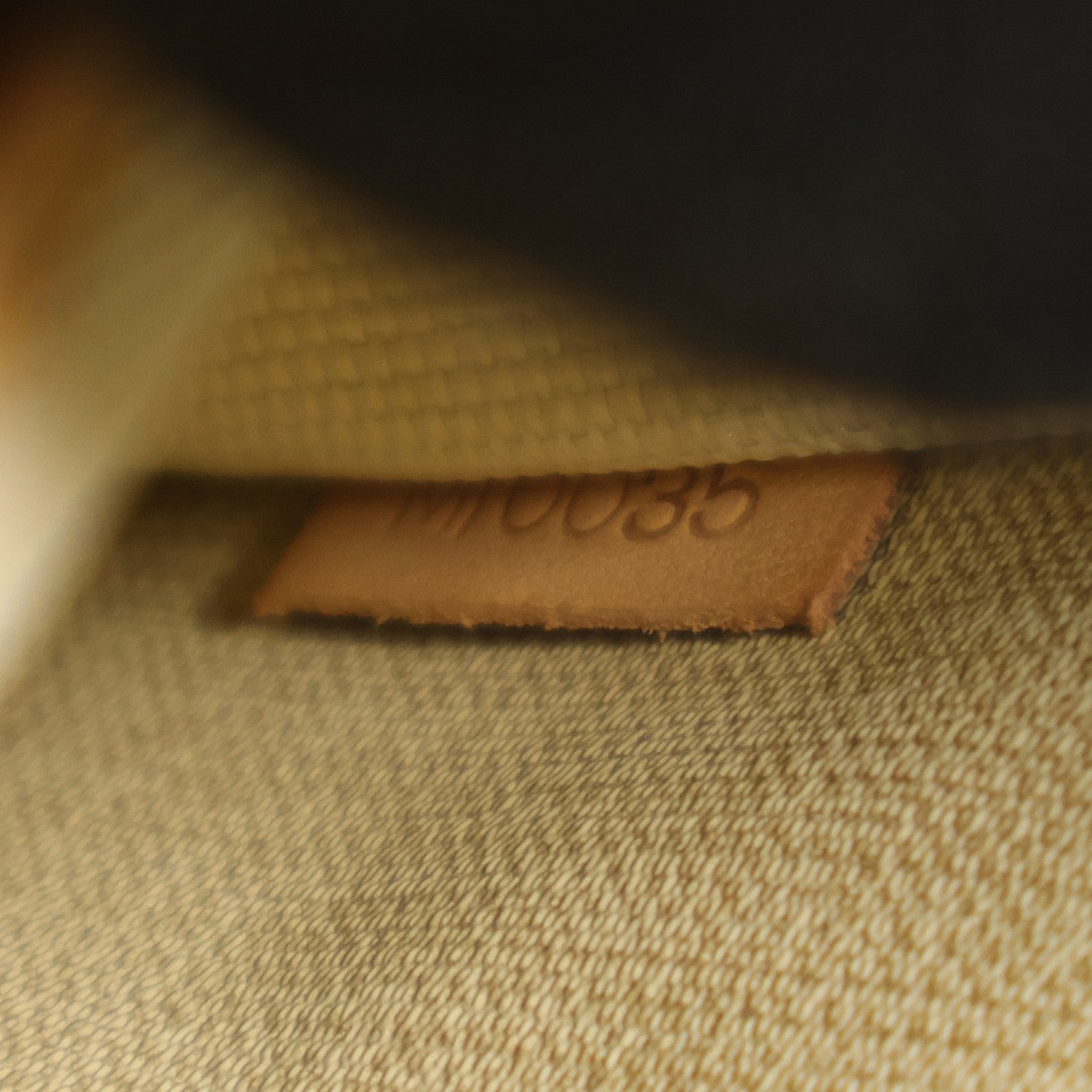 LOUIS VUITTON Monogram Trouville金扣手挽袋