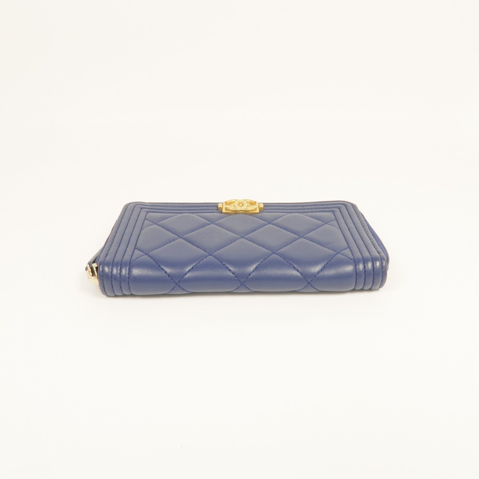 CHANEL 羊皮皮革Boy Zipped Wallet金扣錢包