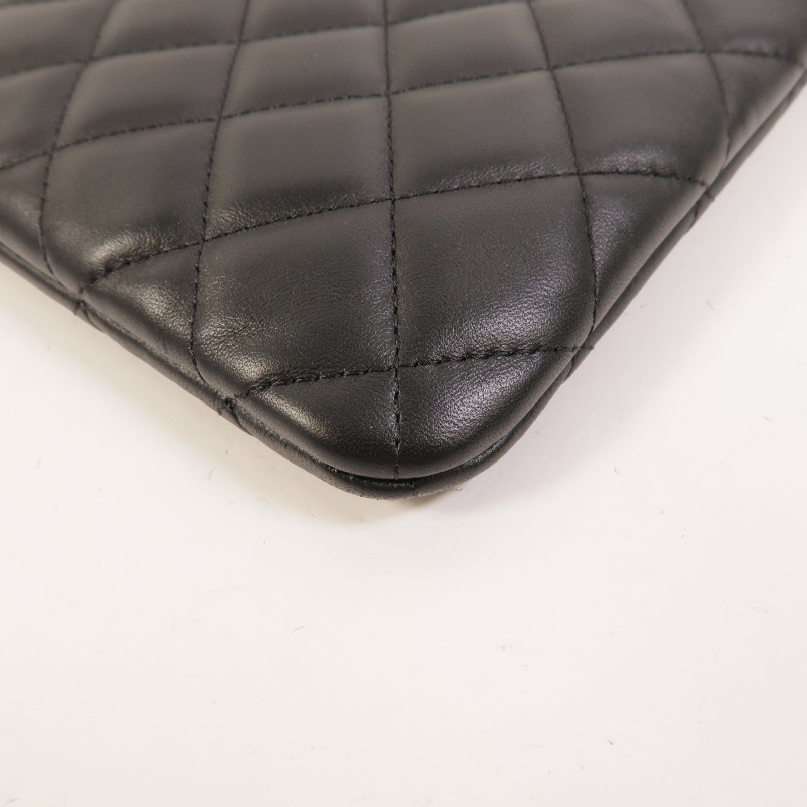 CHANEL 羊皮皮革Classic Zipped Pouch手拿包