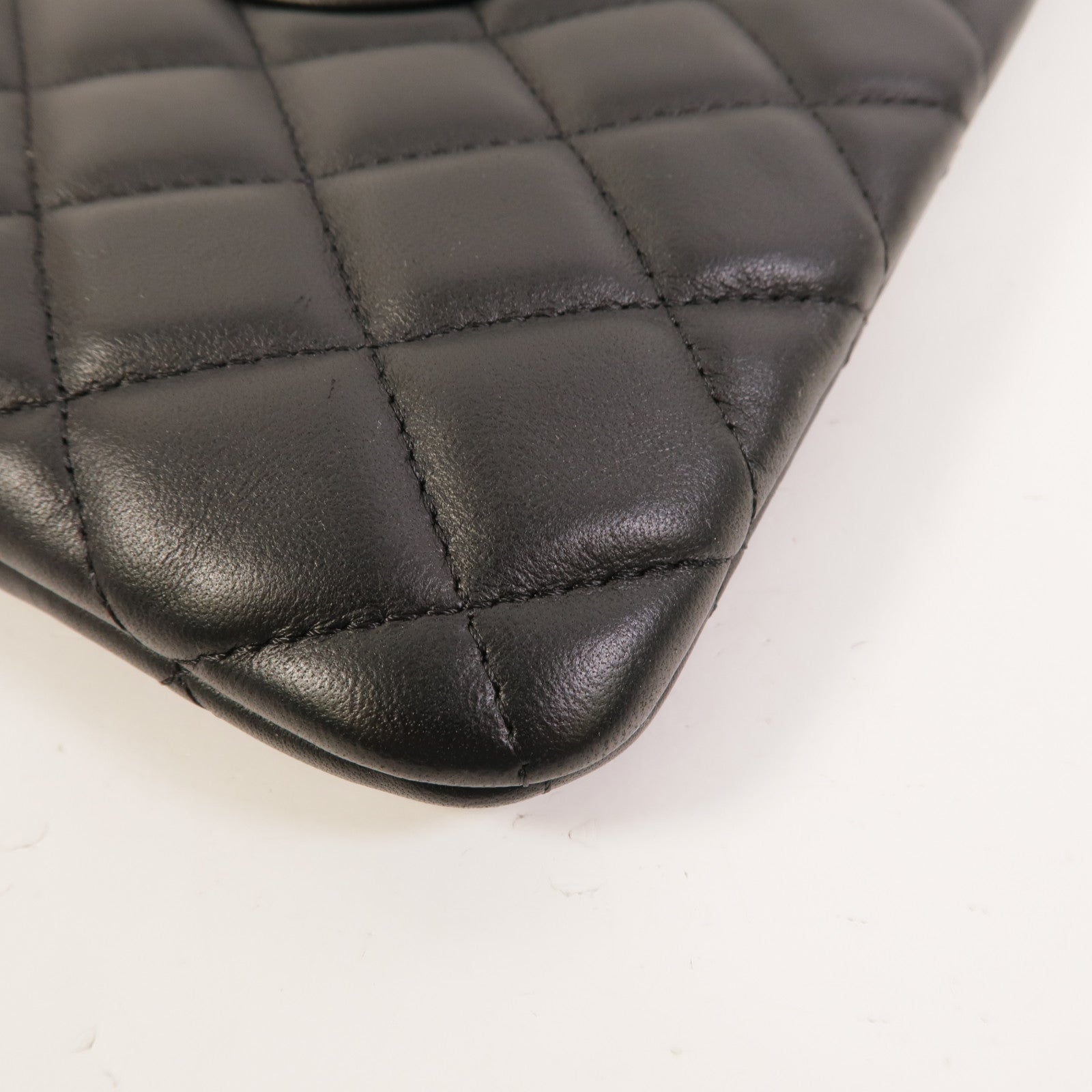 CHANEL 羊皮皮革Classic Zipped Pouch手拿包