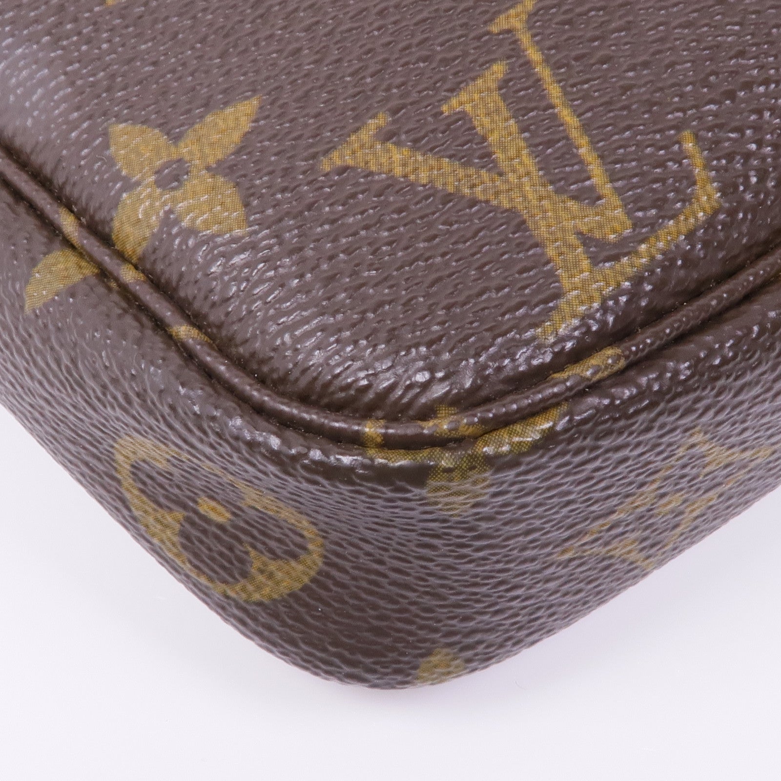 LOUIS VUITTON Monogram Pochette Accessoires金扣手拿包棕色