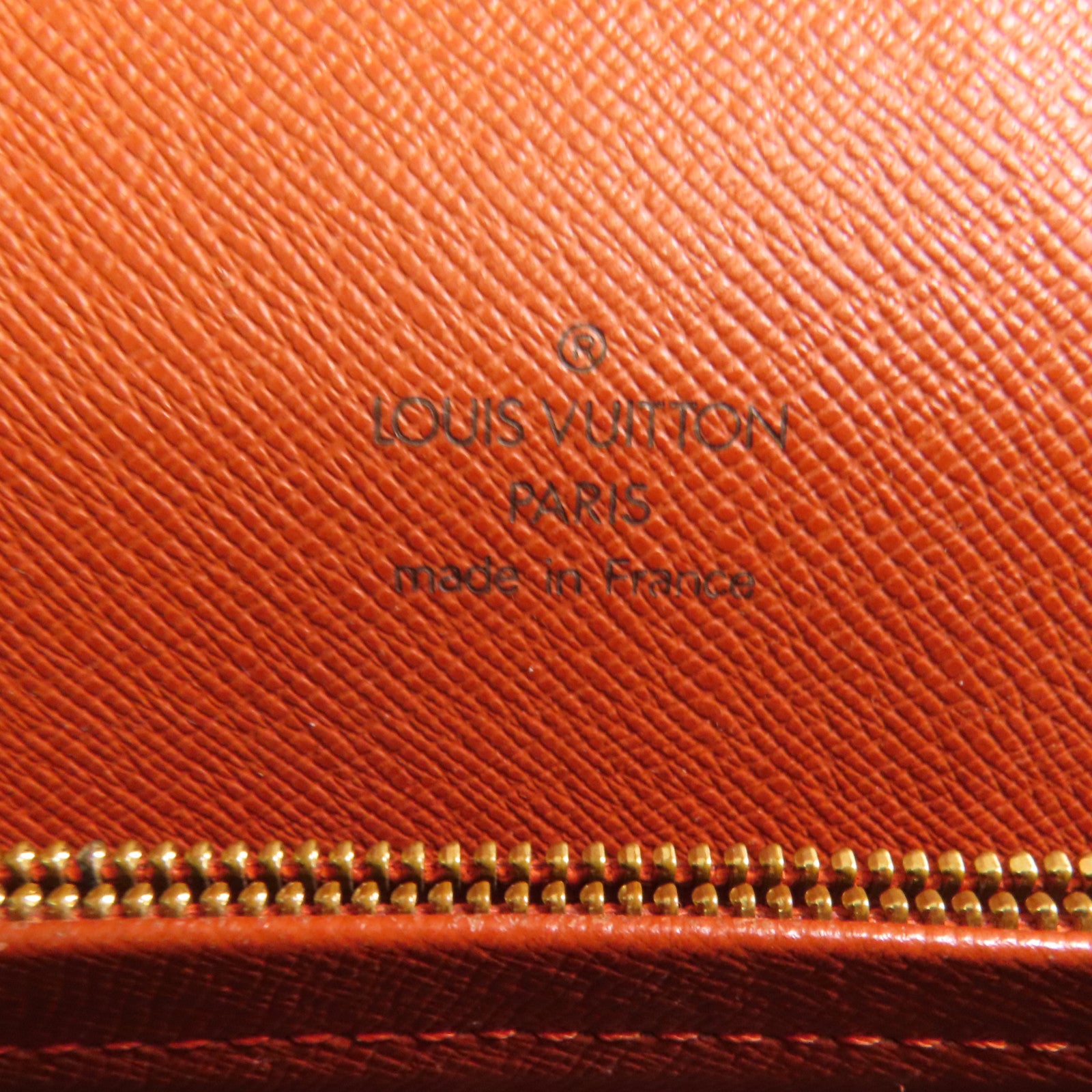 LOUIS VUITTON Damier Tribeca Long肩背袋