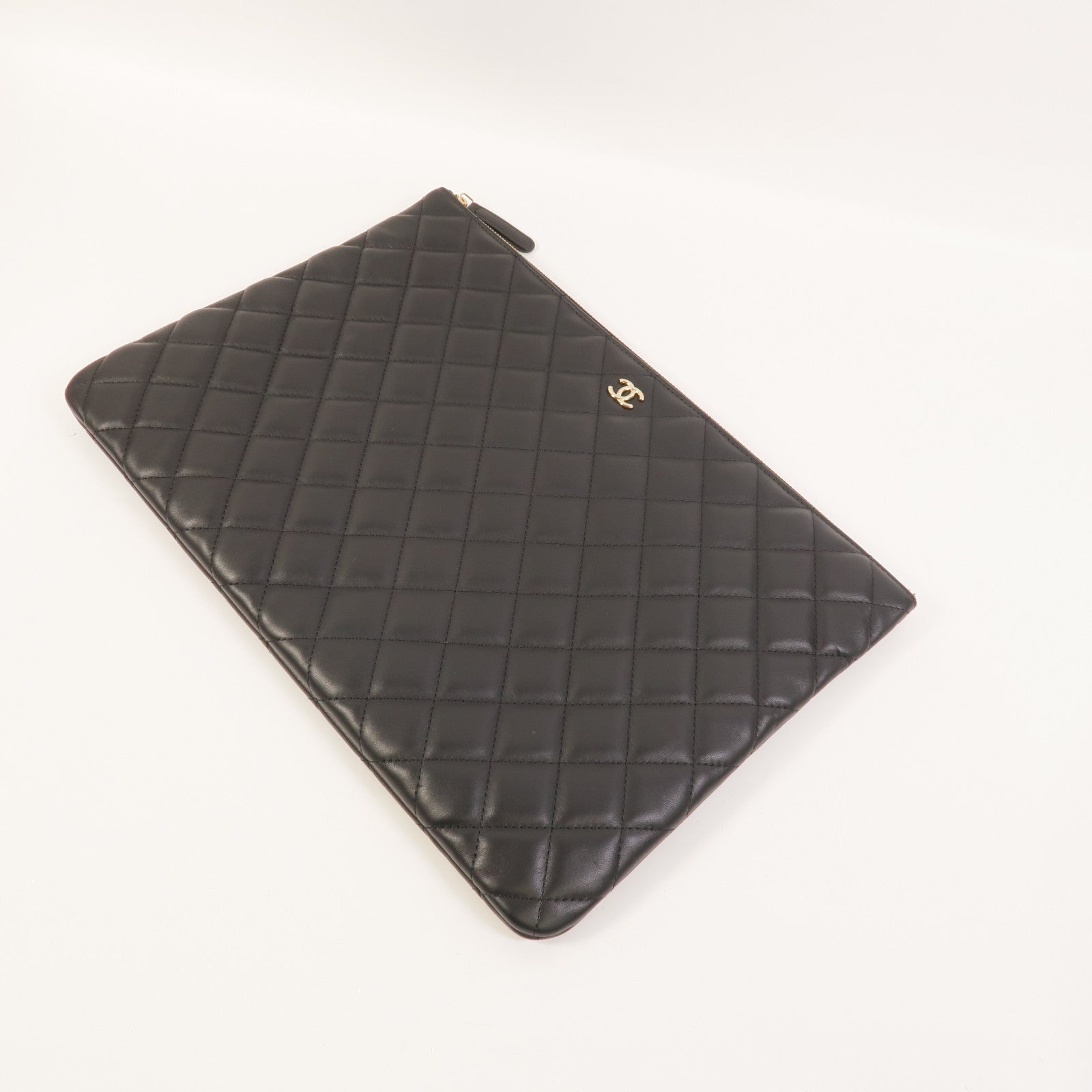 CHANEL 羊皮皮革Classic Zipped Pouch手拿包