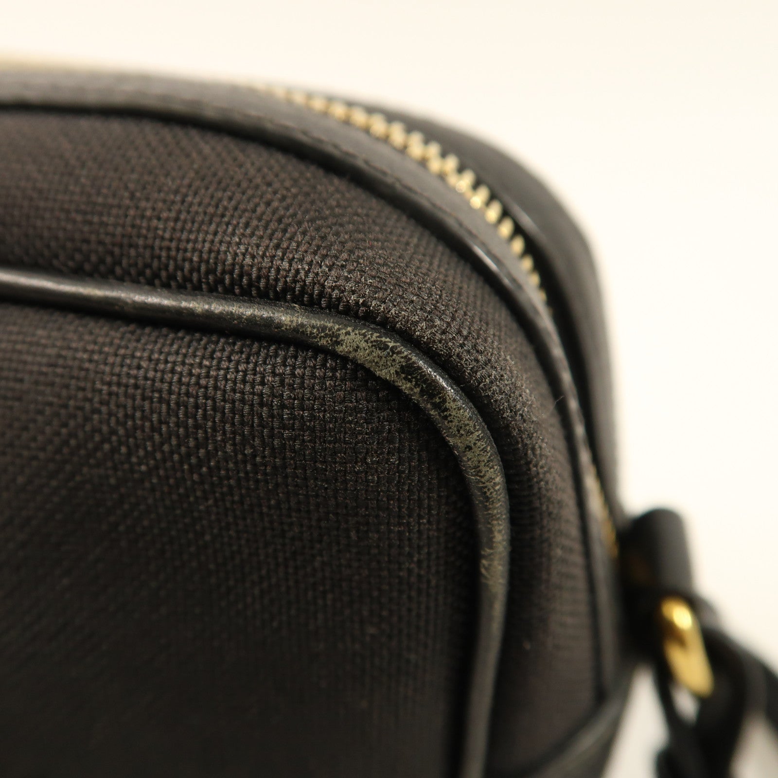 PRADA 帆布Shoulder Bag金扣肩背袋