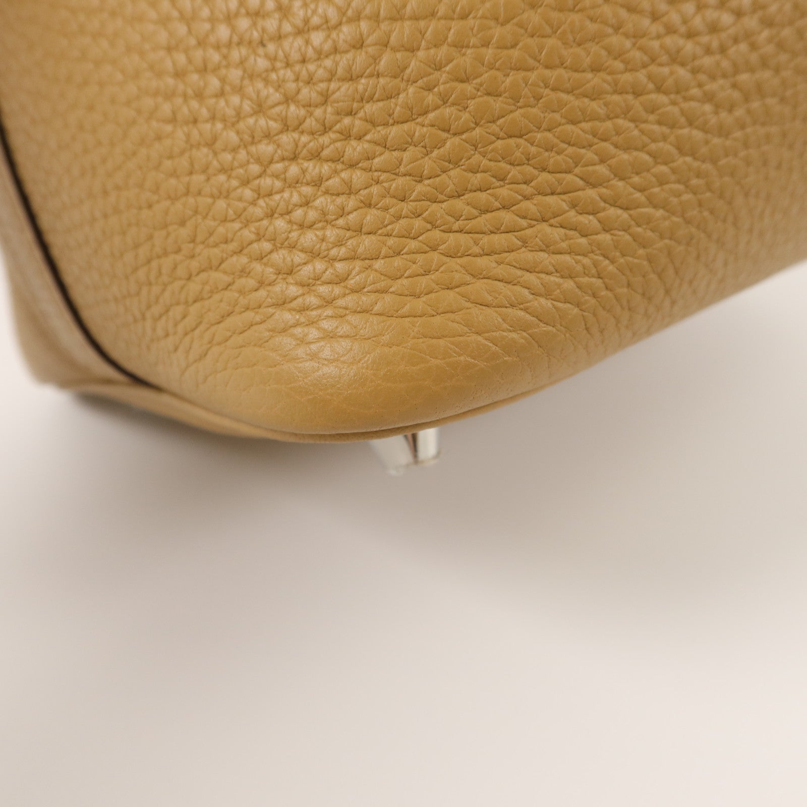 HERMES Clemence皮革Picotin PM手挽袋Biscuit