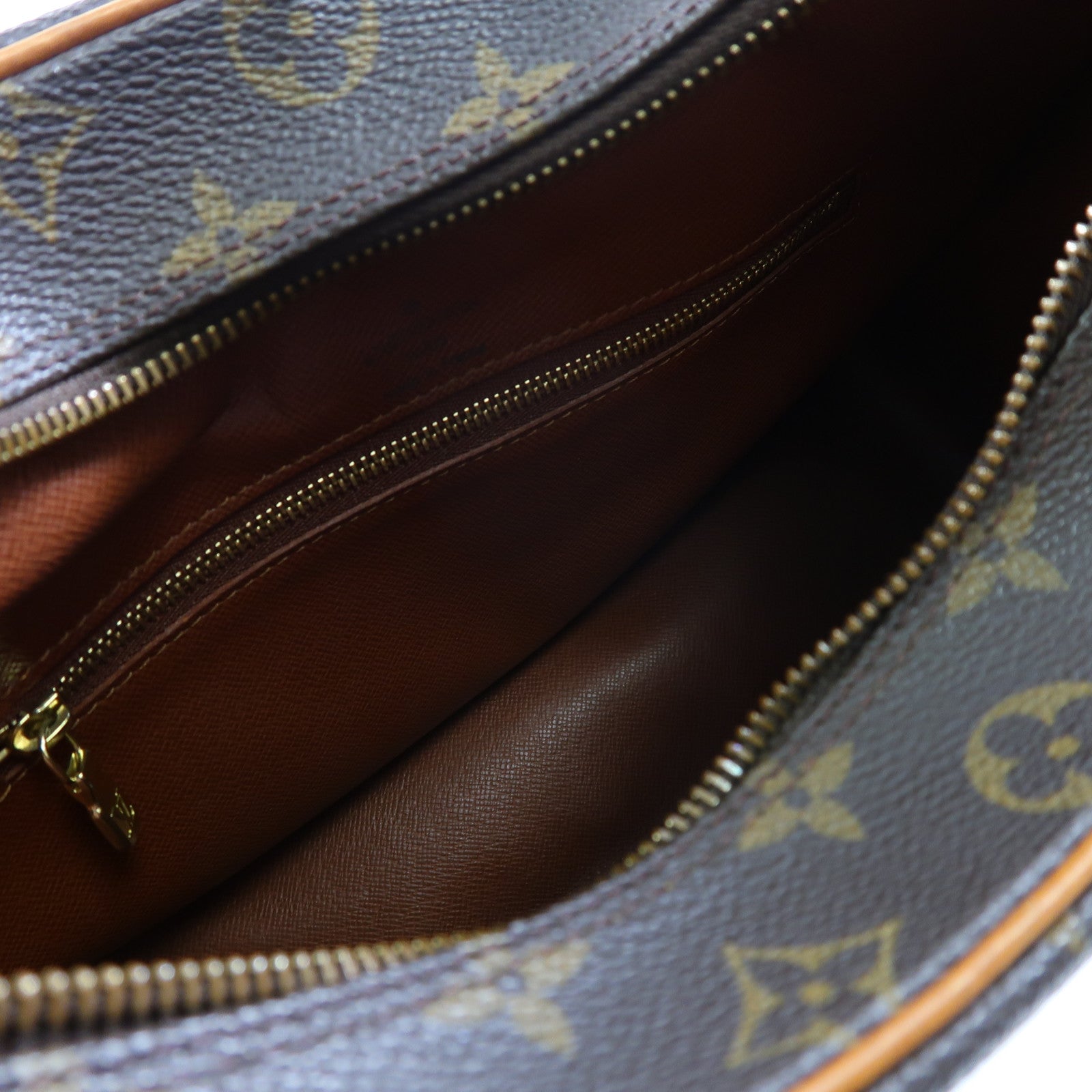 LOUIS VUITTON Monogram Boulogne肩背袋啡色