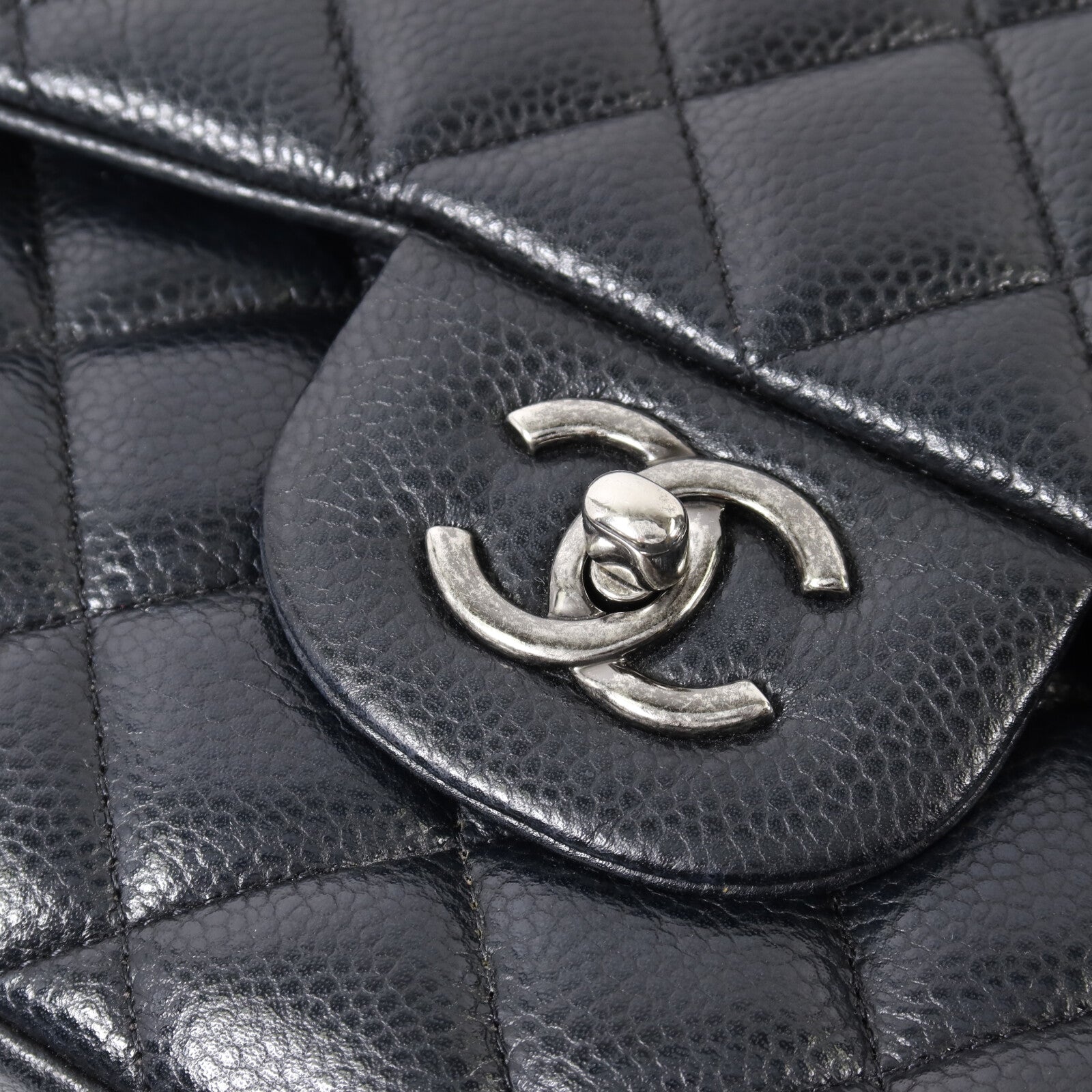 CHANEL 牛皮皮革Large Classic銀扣鏈帶肩背袋