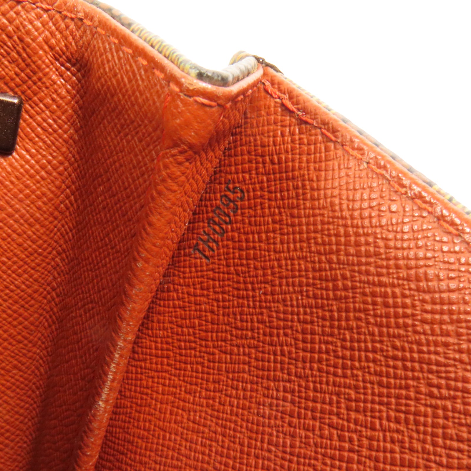 LOUIS VUITTON Damier Tribeca Long肩背袋