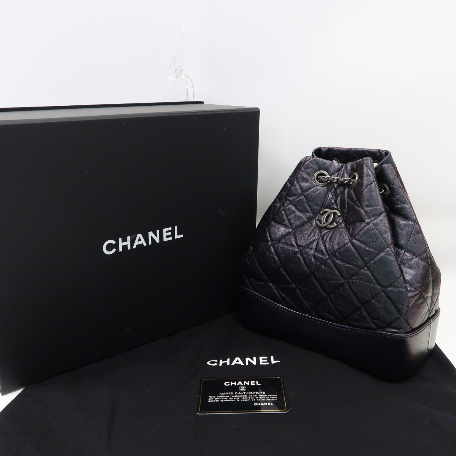 CHANEL 菱格羊皮皮革Gabrielle Backpack銀扣鏈帶背包黑色