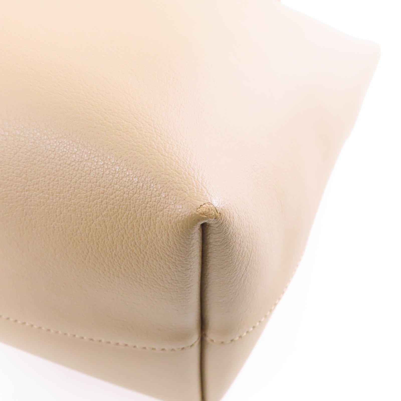 YVES SAINT LAURENT 牛皮皮革Shoulder Tote金扣手挽袋米色