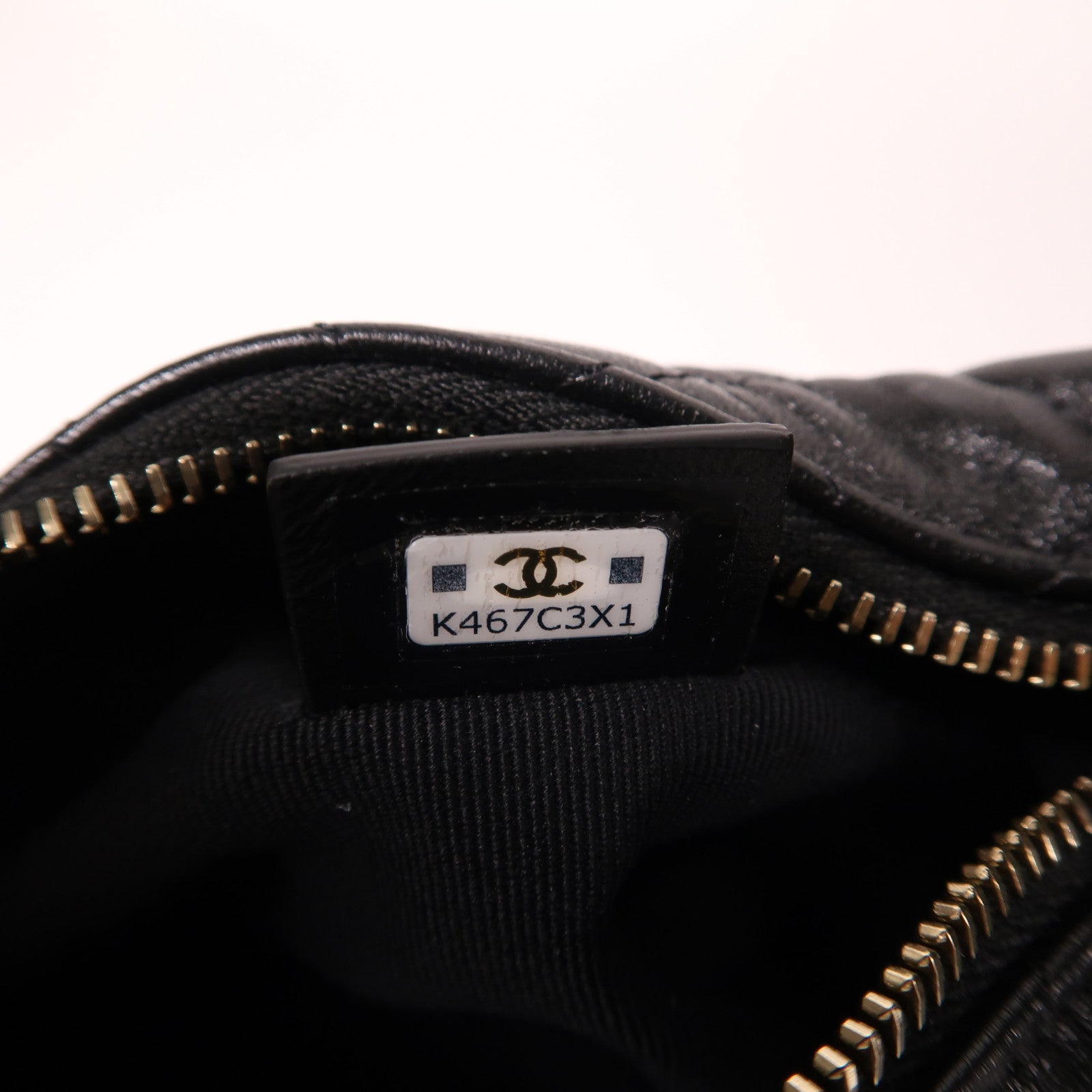CHANEL 羊皮皮革Mini Bag Pouch銀扣手拿包黑色