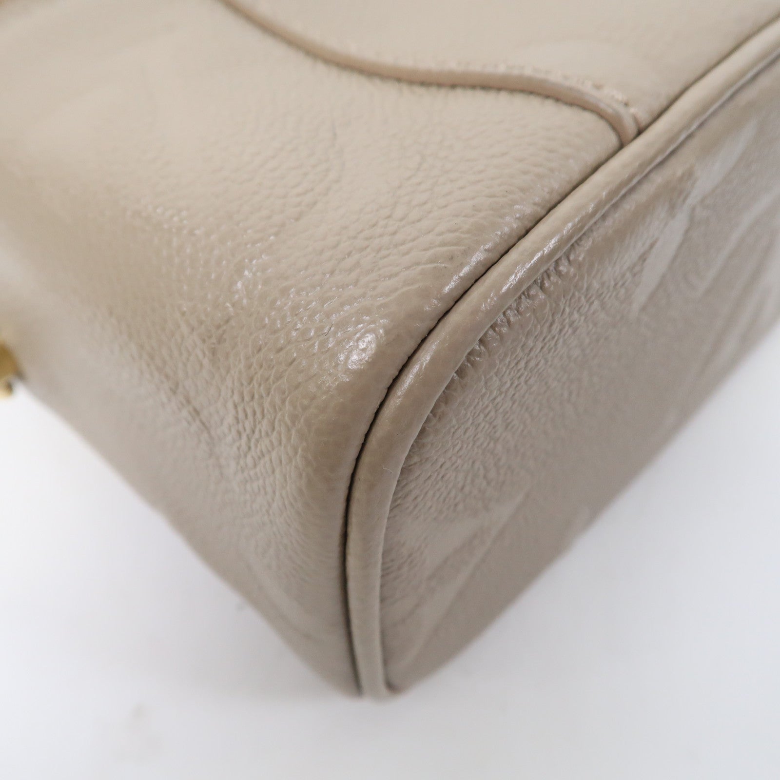 LOUIS VUITTON Monogram Empreinte Giant Vanity金扣手挽肩背兩用袋卡其色