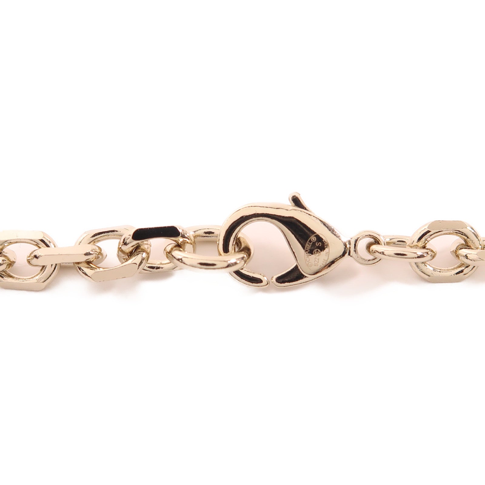 CHANEL CC Necklace Metal Gold