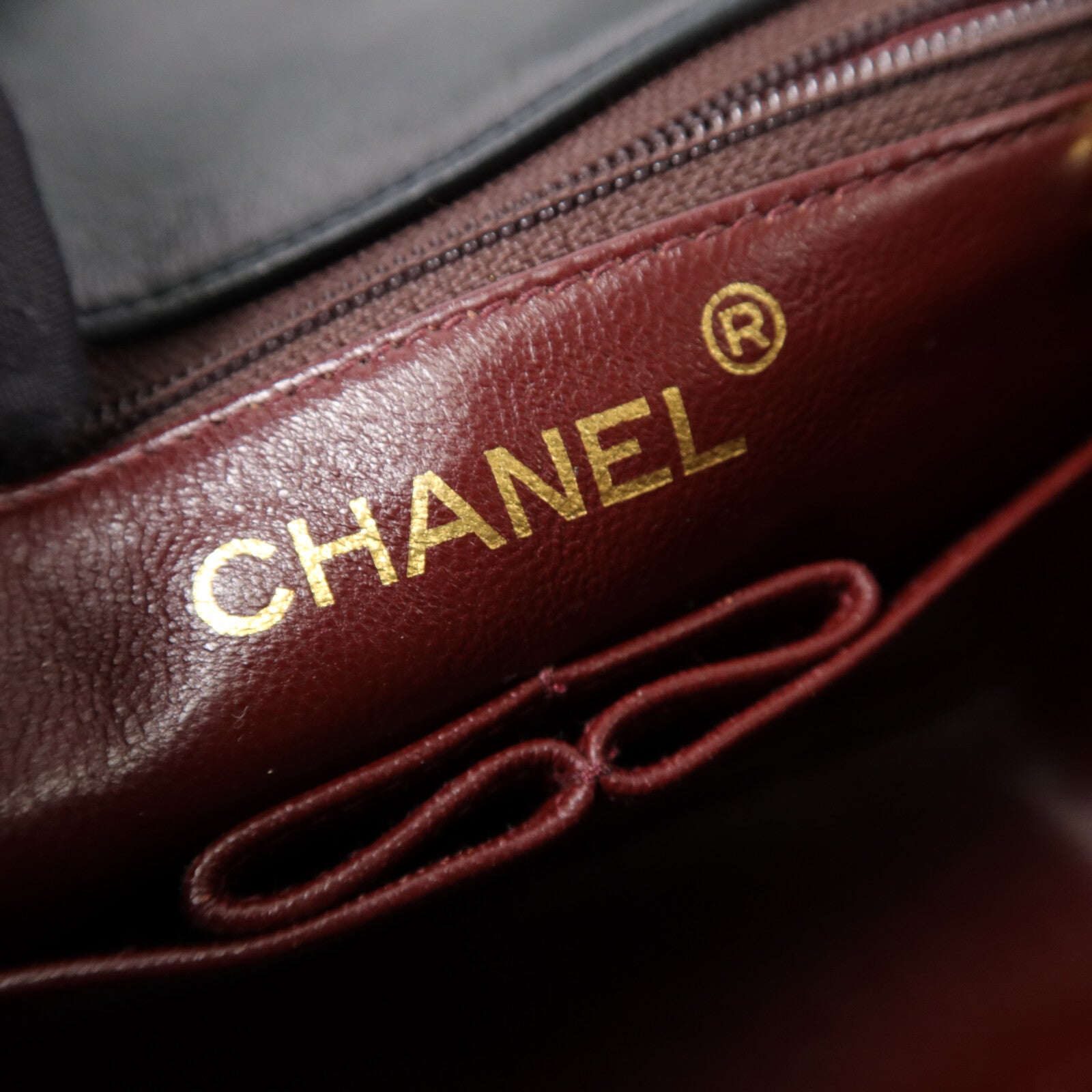 CHANEL 羊皮皮革Vintage Mini Classic Square鏈帶肩背袋