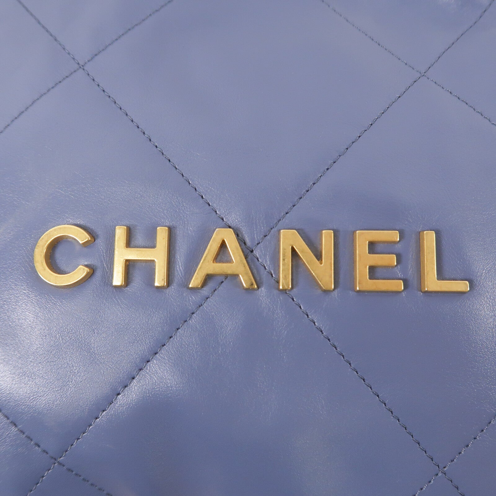 CHANEL 牛皮皮革Chanel 22 Small鏈帶肩背袋