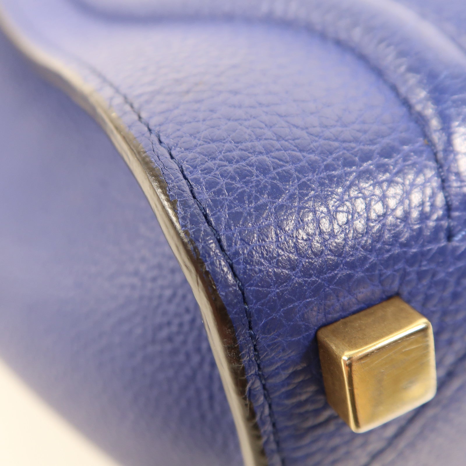 CELINE 【激減優惠】牛皮皮革Micro Luggage金扣手挽袋