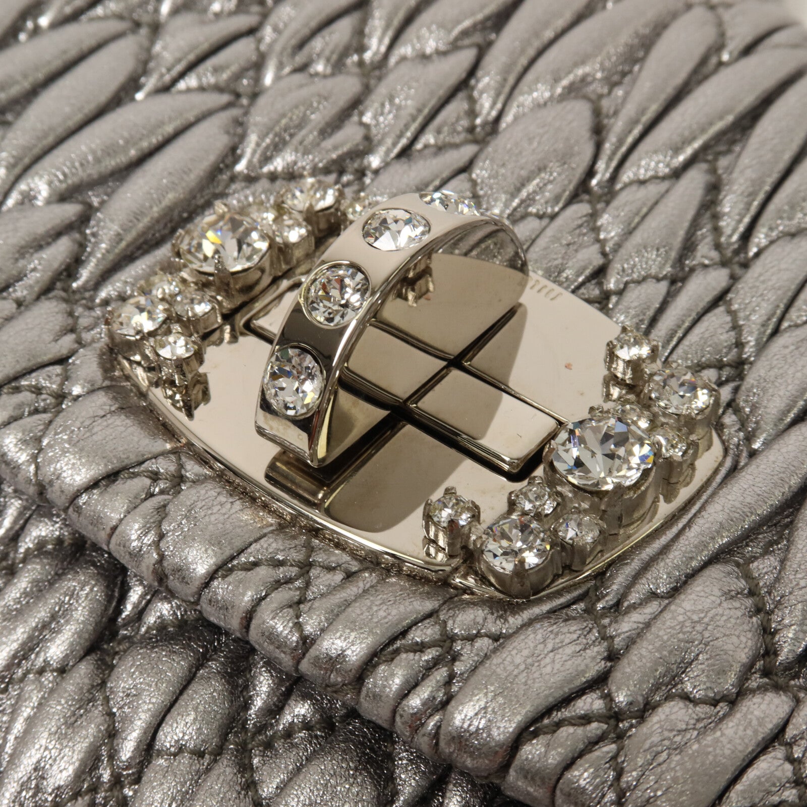 Miu Miu 羊皮皮革Clutch With Chain鏈帶肩背袋