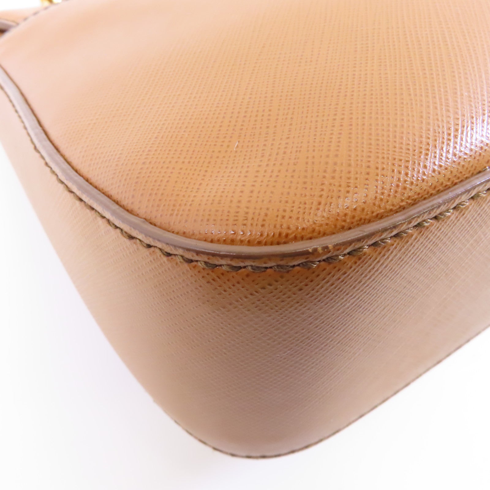 Salvatore Ferragamo 牛皮皮革Shoulder Bag金扣肩背袋啡色