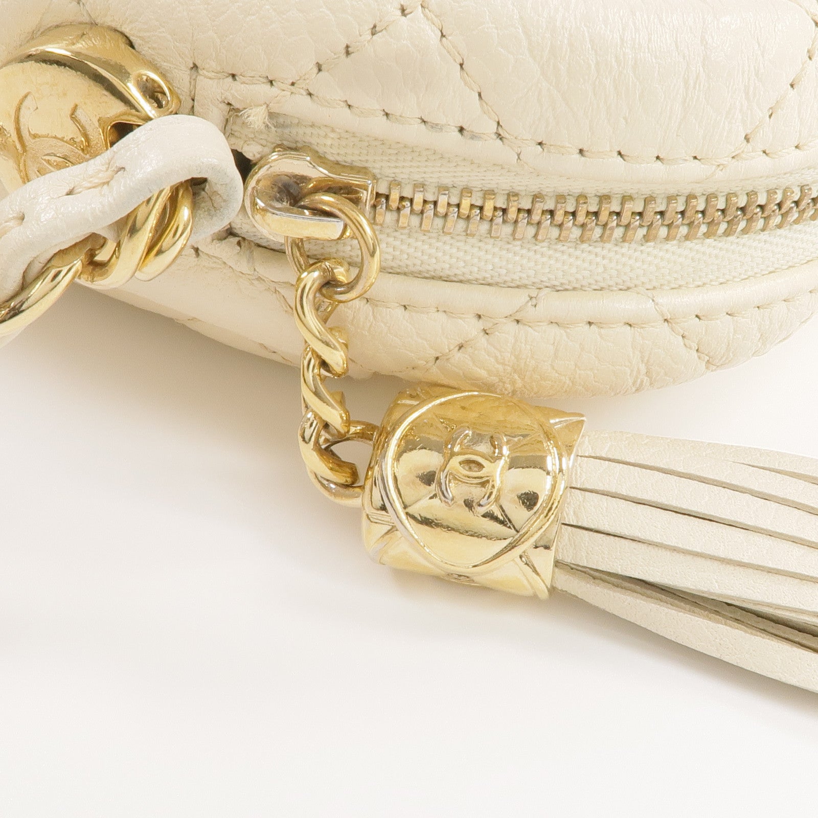 CHANEL 牛皮皮革Chain Shoulder Bag金扣鏈帶肩背袋