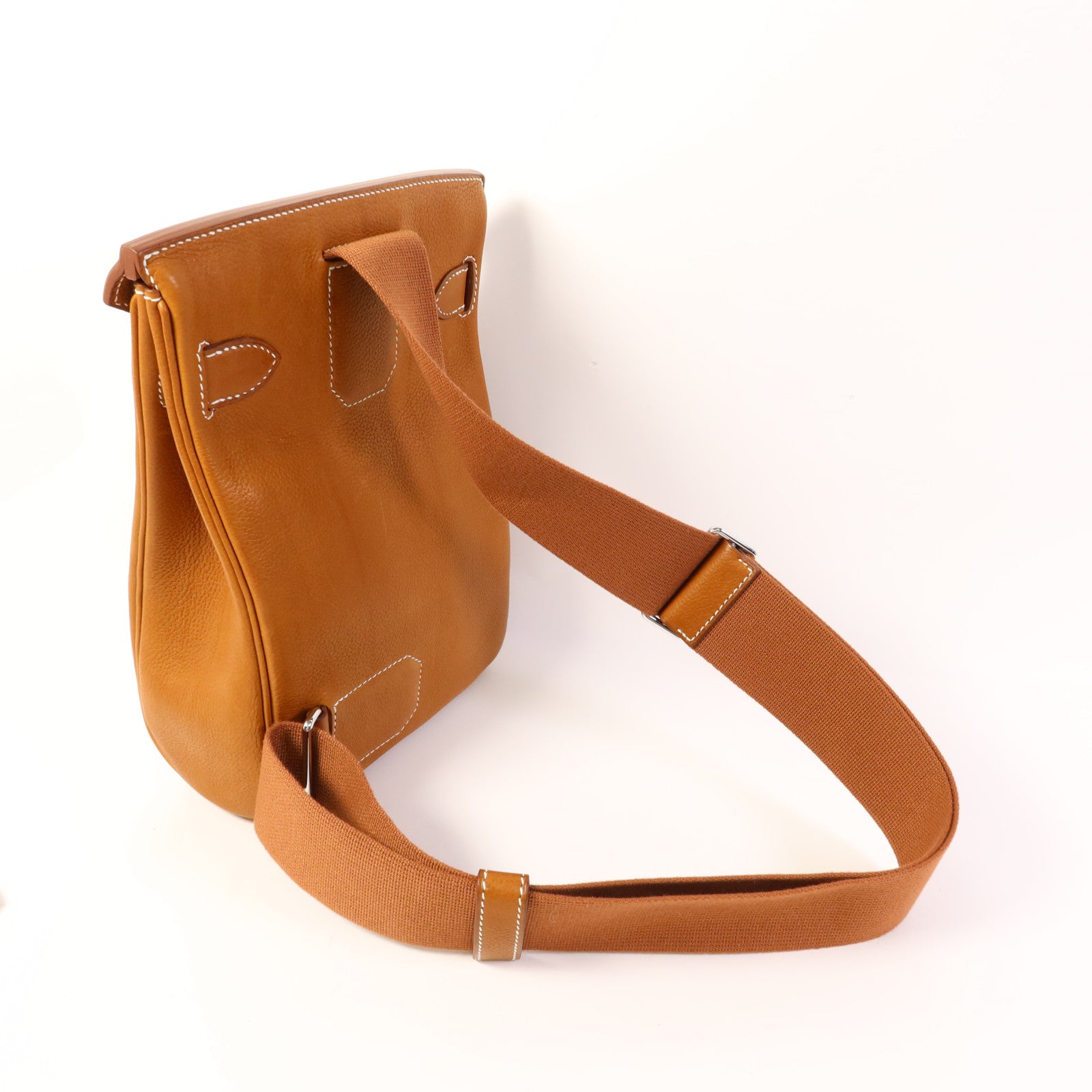 HERMES Barenia Faubourg皮革Hac A Dos銀扣背包Gold