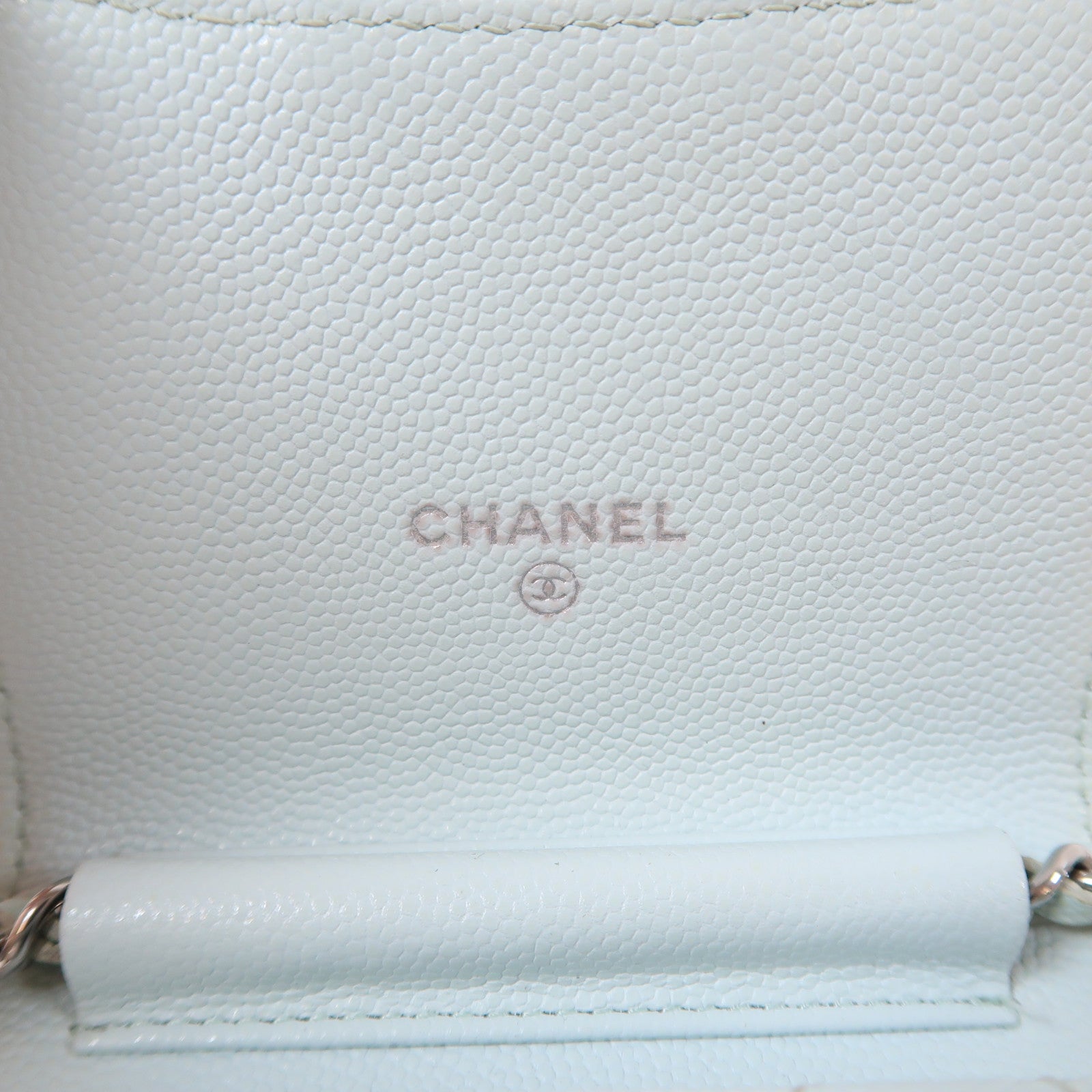 CHANEL 【激減優惠】菱格牛皮皮革Phone Bag銀扣鏈帶肩背袋淺綠色