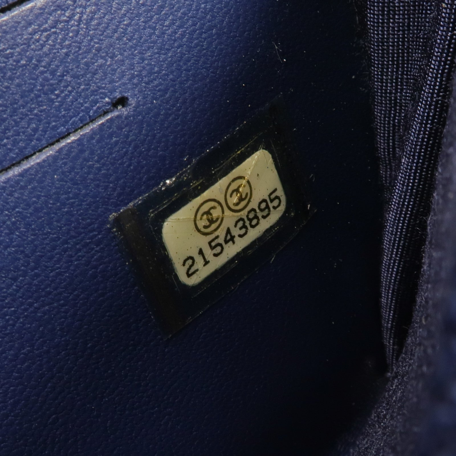 CHANEL 羊皮皮革Boy Zipped Wallet金扣錢包