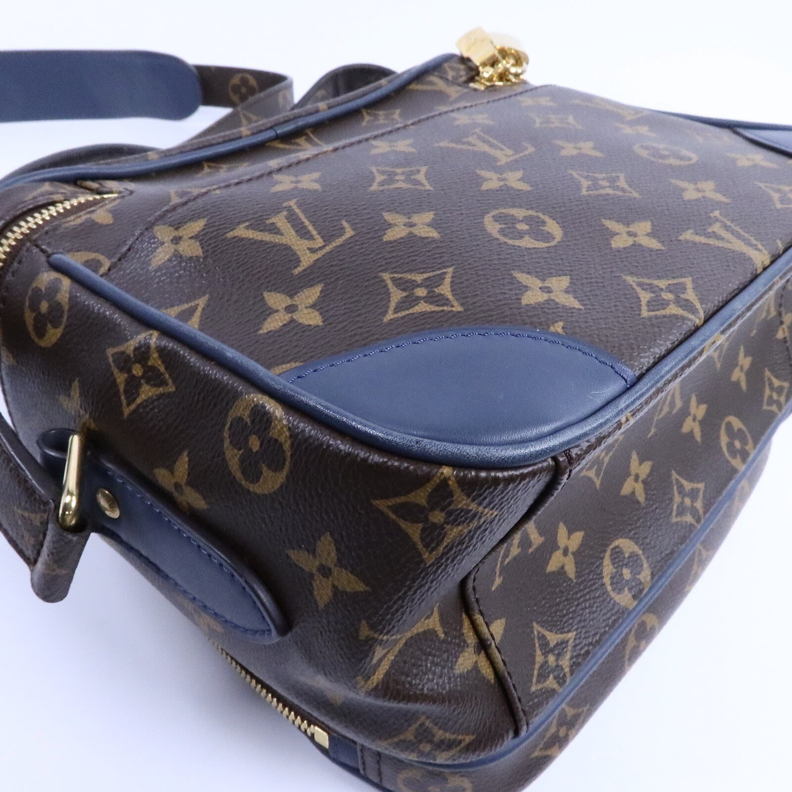 LOUIS VUITTON Monogram Slate Camera Bag手挽肩背兩用袋
