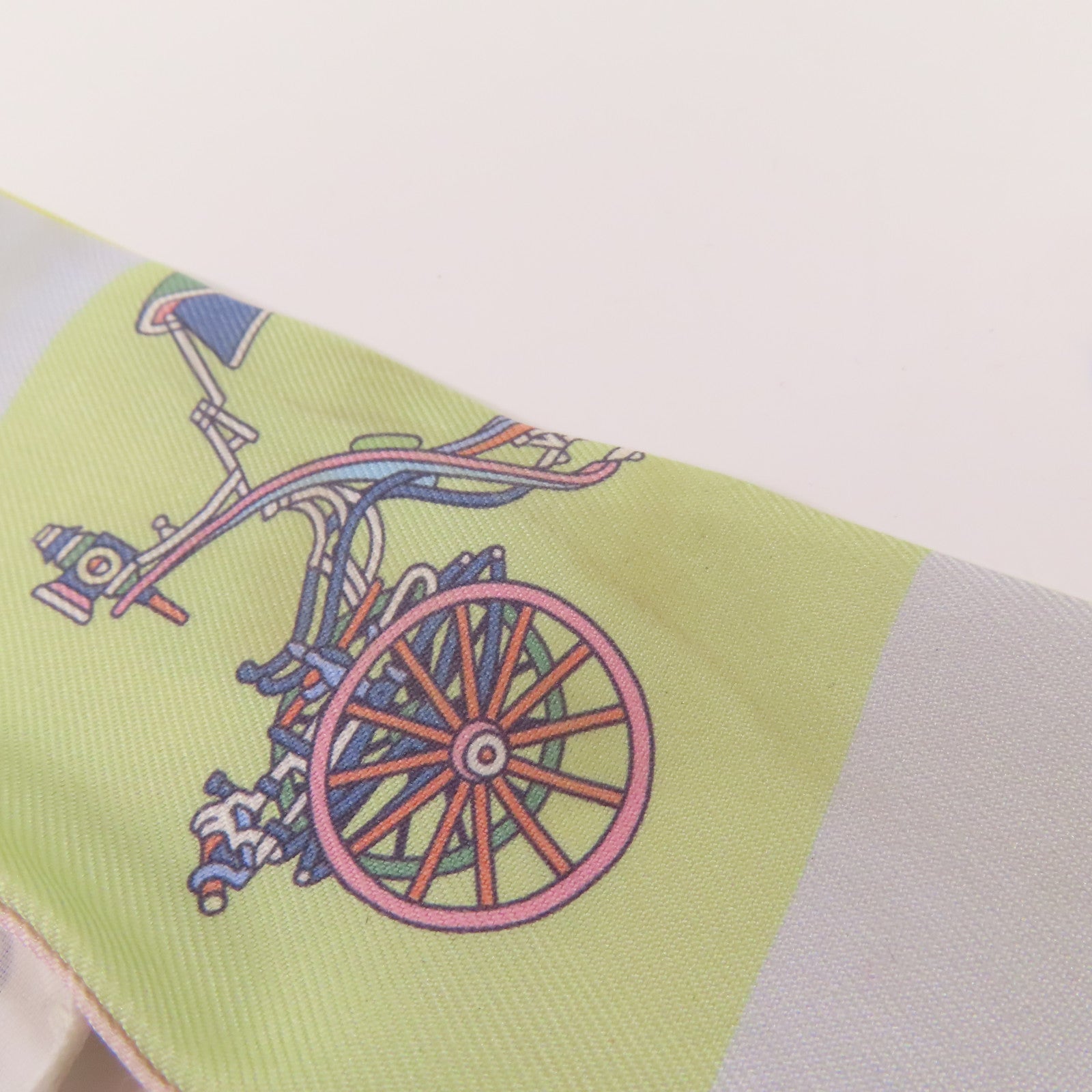 HERMES 【激減優惠】絲質Twilly絲巾