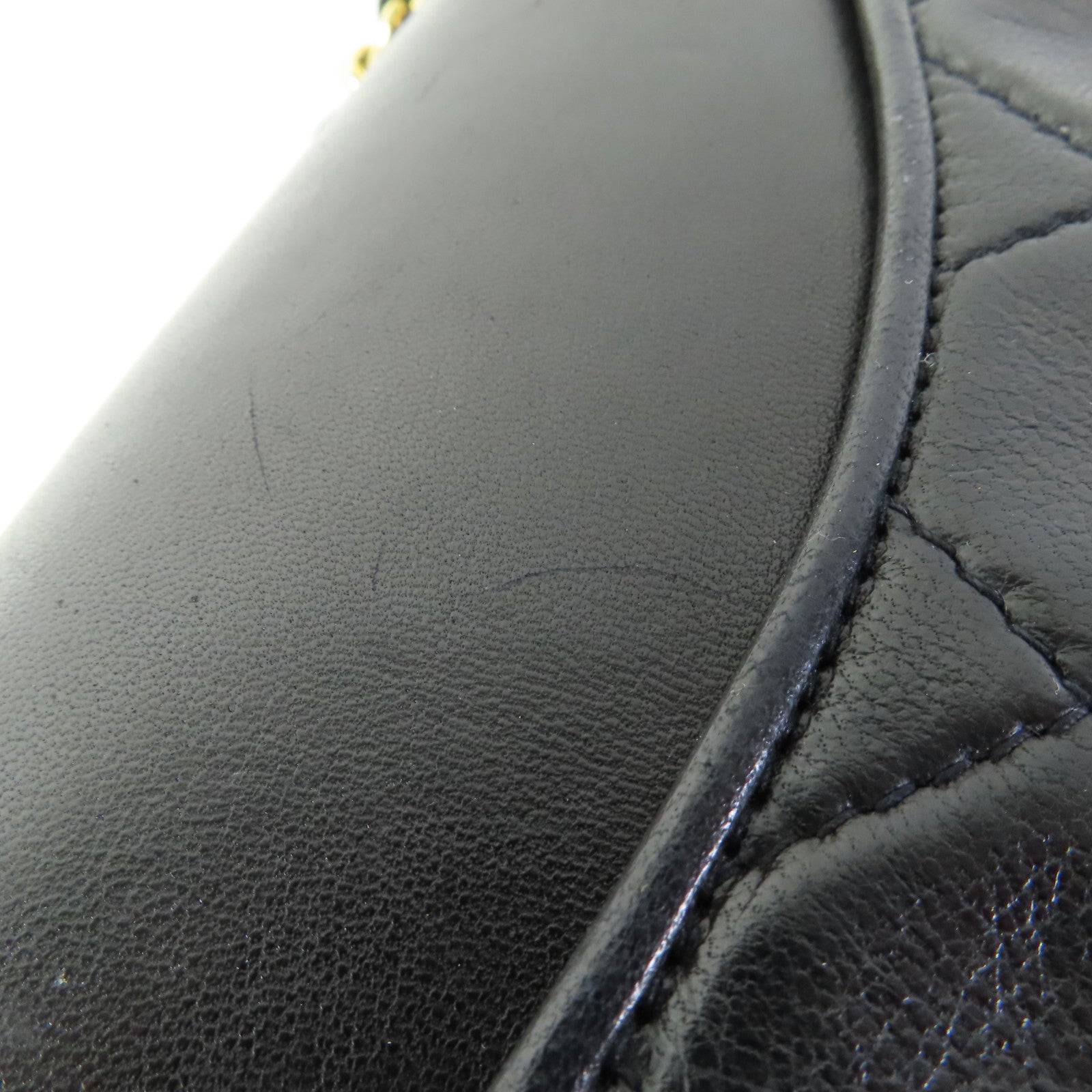 CHANEL 牛皮皮革Vintage Chain Shoulder金扣鏈帶肩背袋