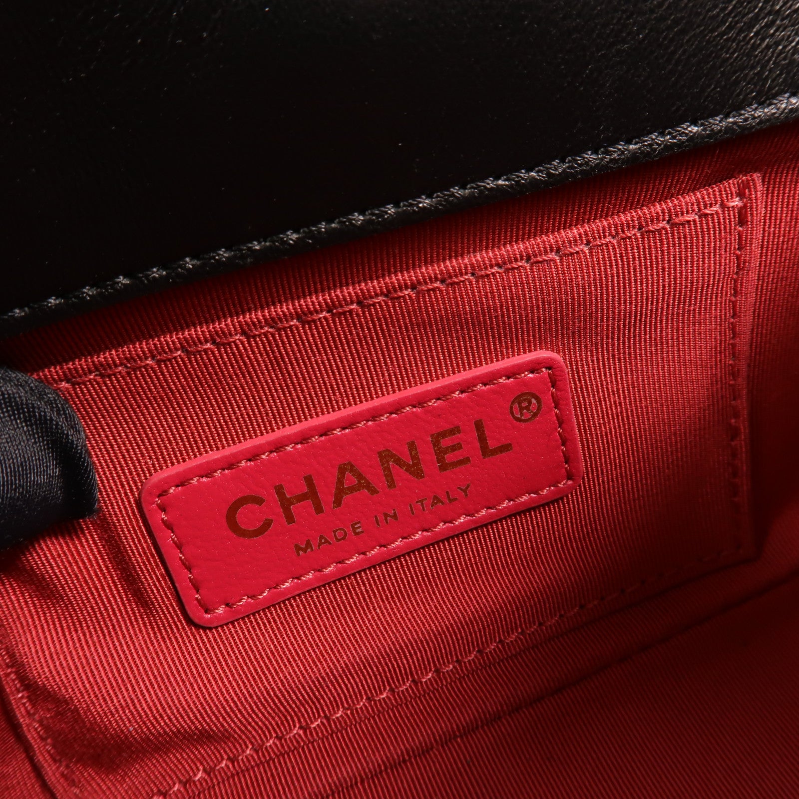 CHANEL 羊皮皮革Woven Logo Flap肩背袋